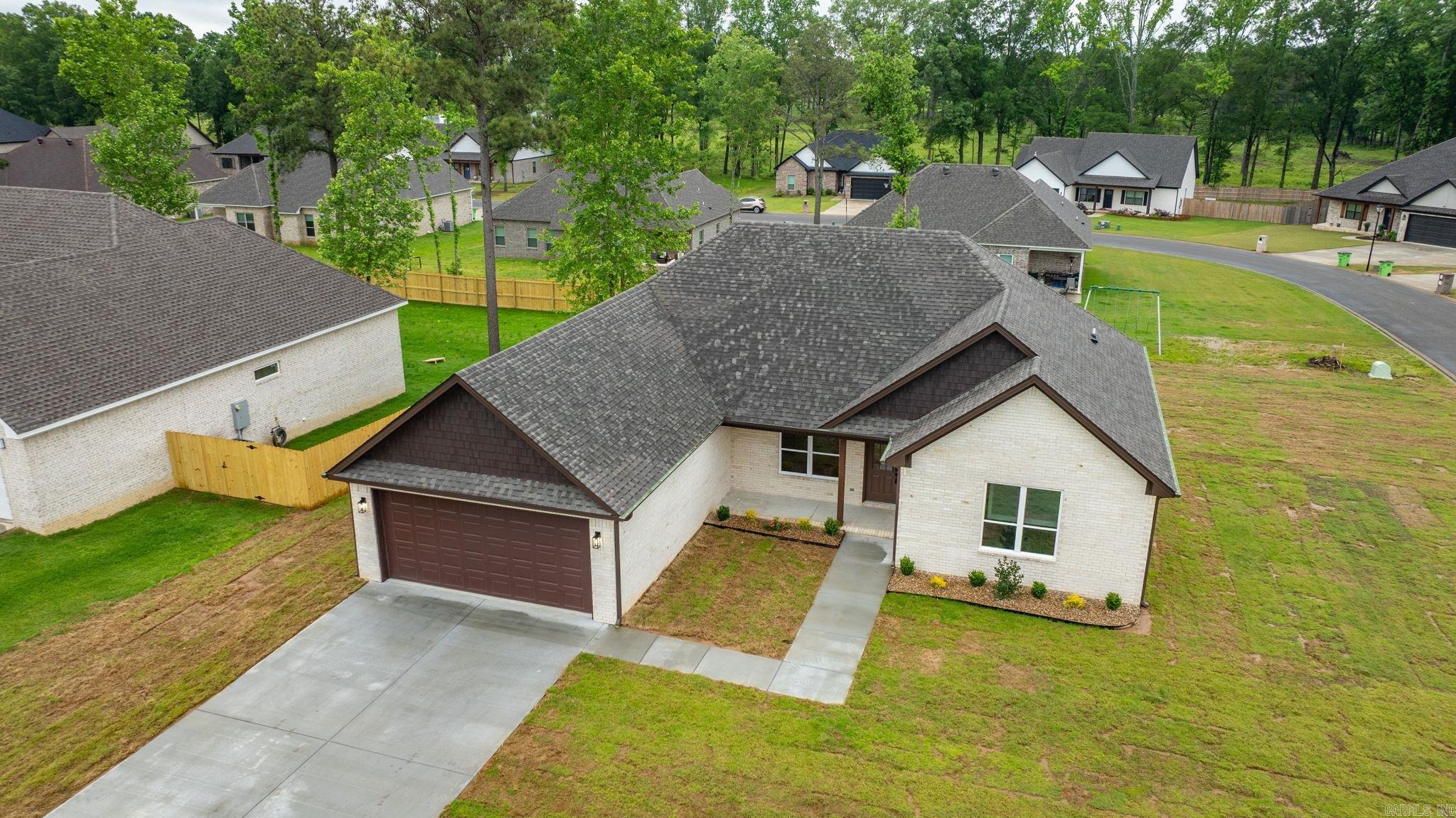 HIDDEN VALLEY ESTATES - Residential