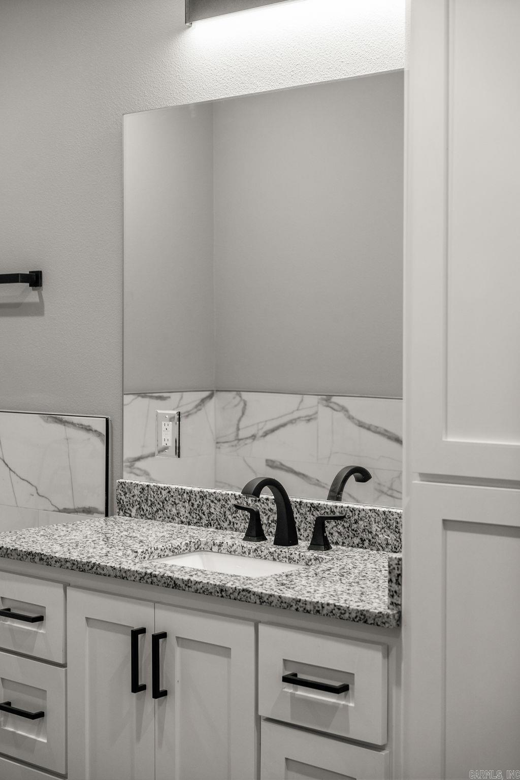HIDDEN VALLEY ESTATES - Residential
