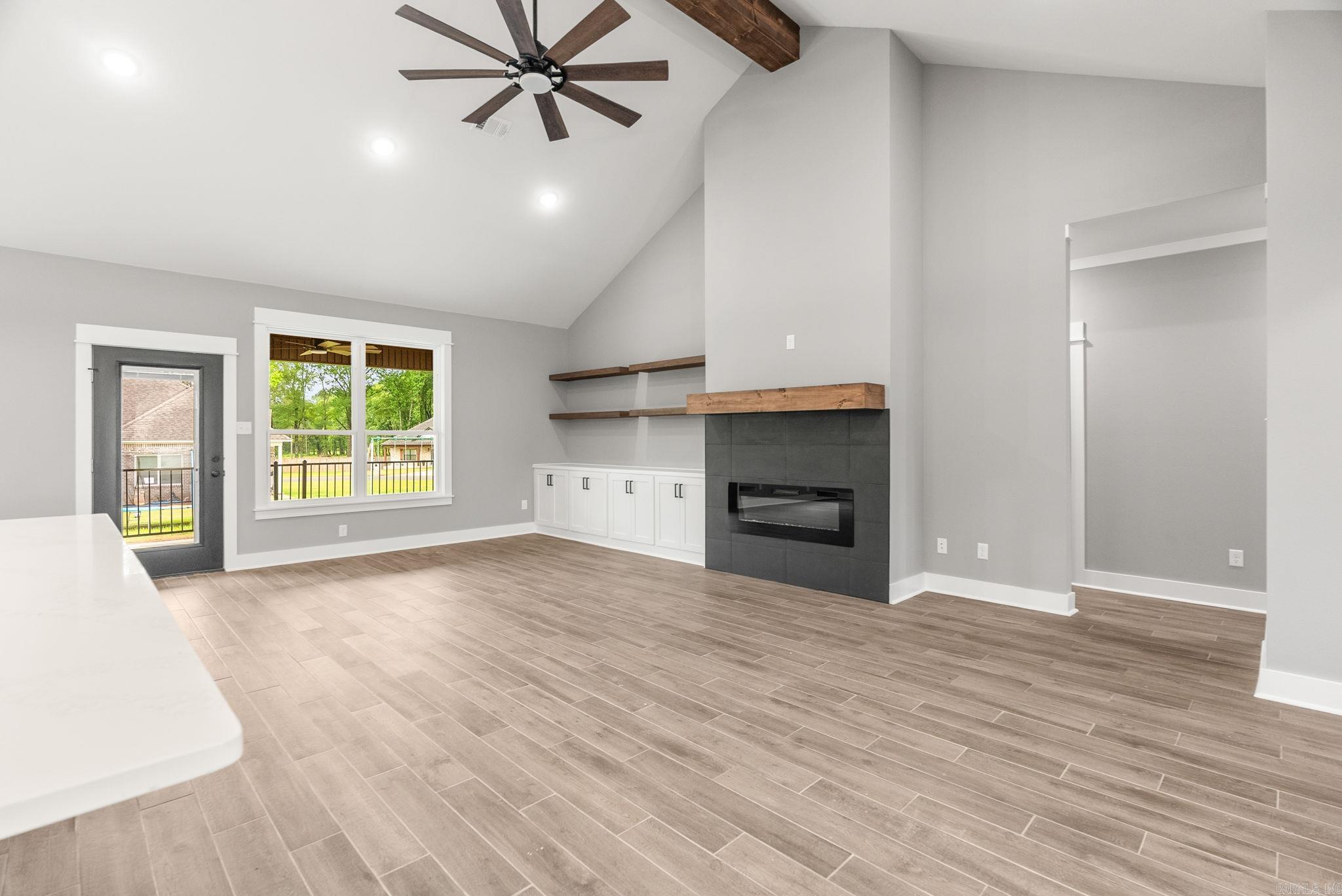 HIDDEN VALLEY ESTATES - Residential