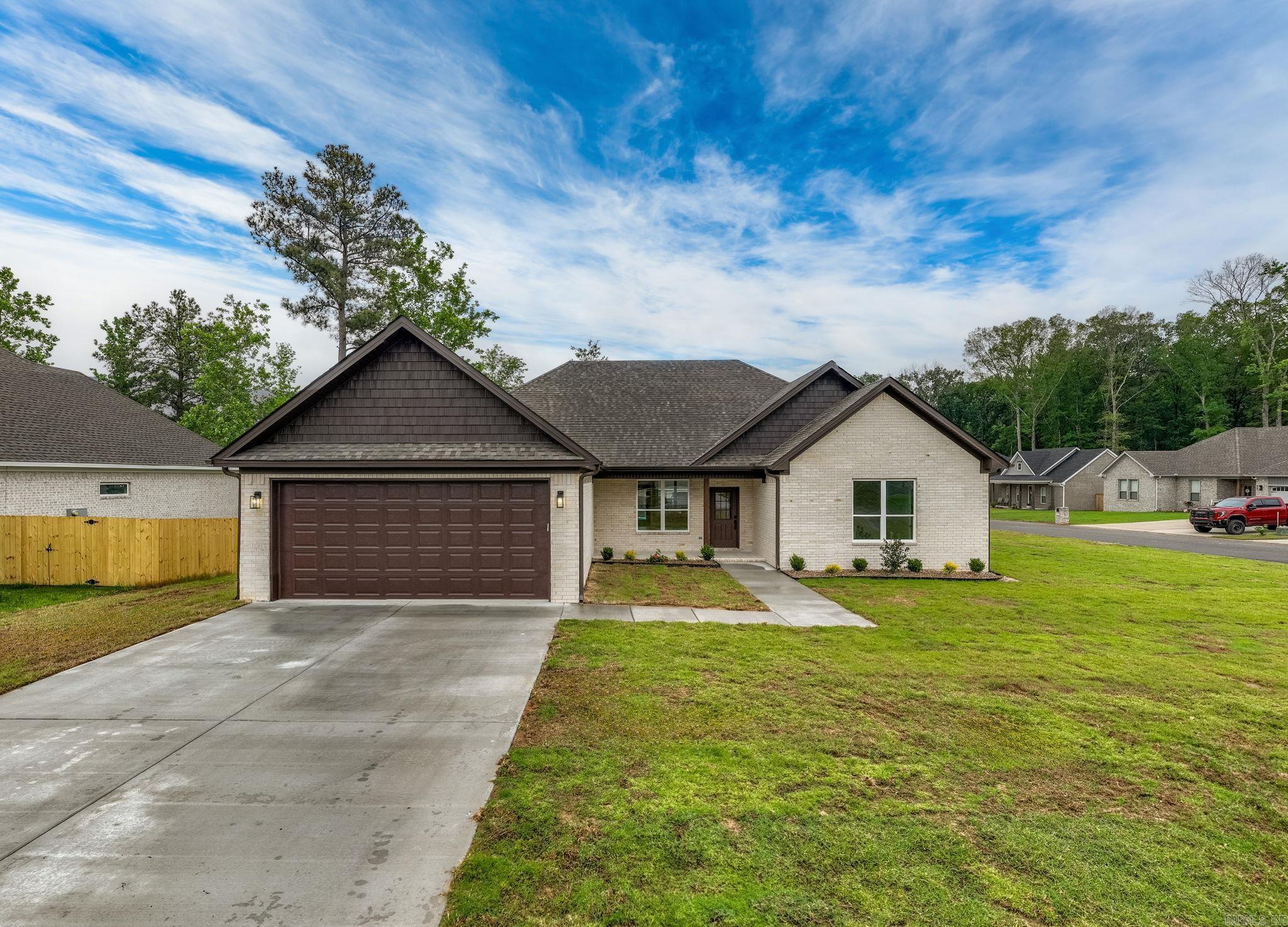HIDDEN VALLEY ESTATES - Residential