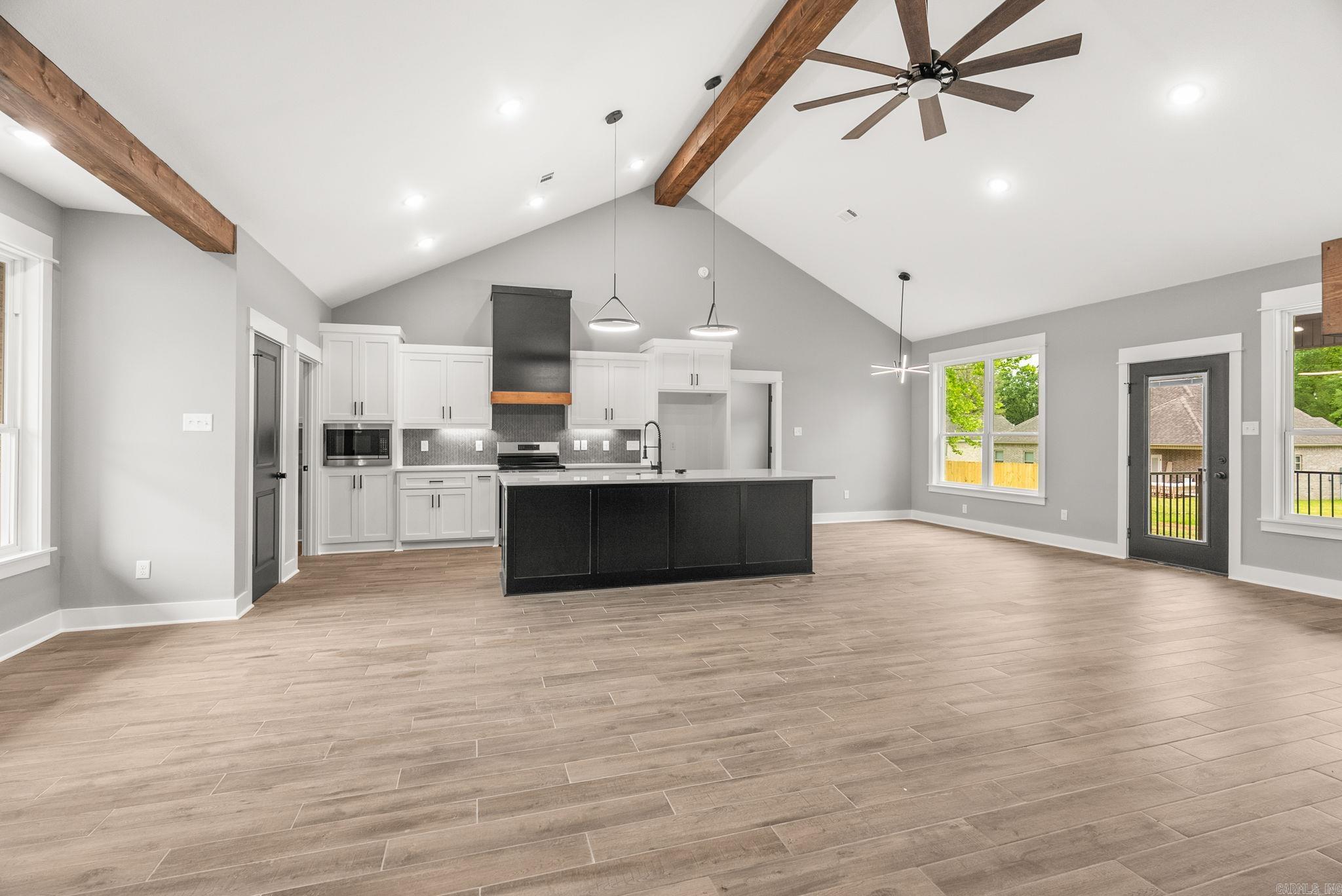HIDDEN VALLEY ESTATES - Residential