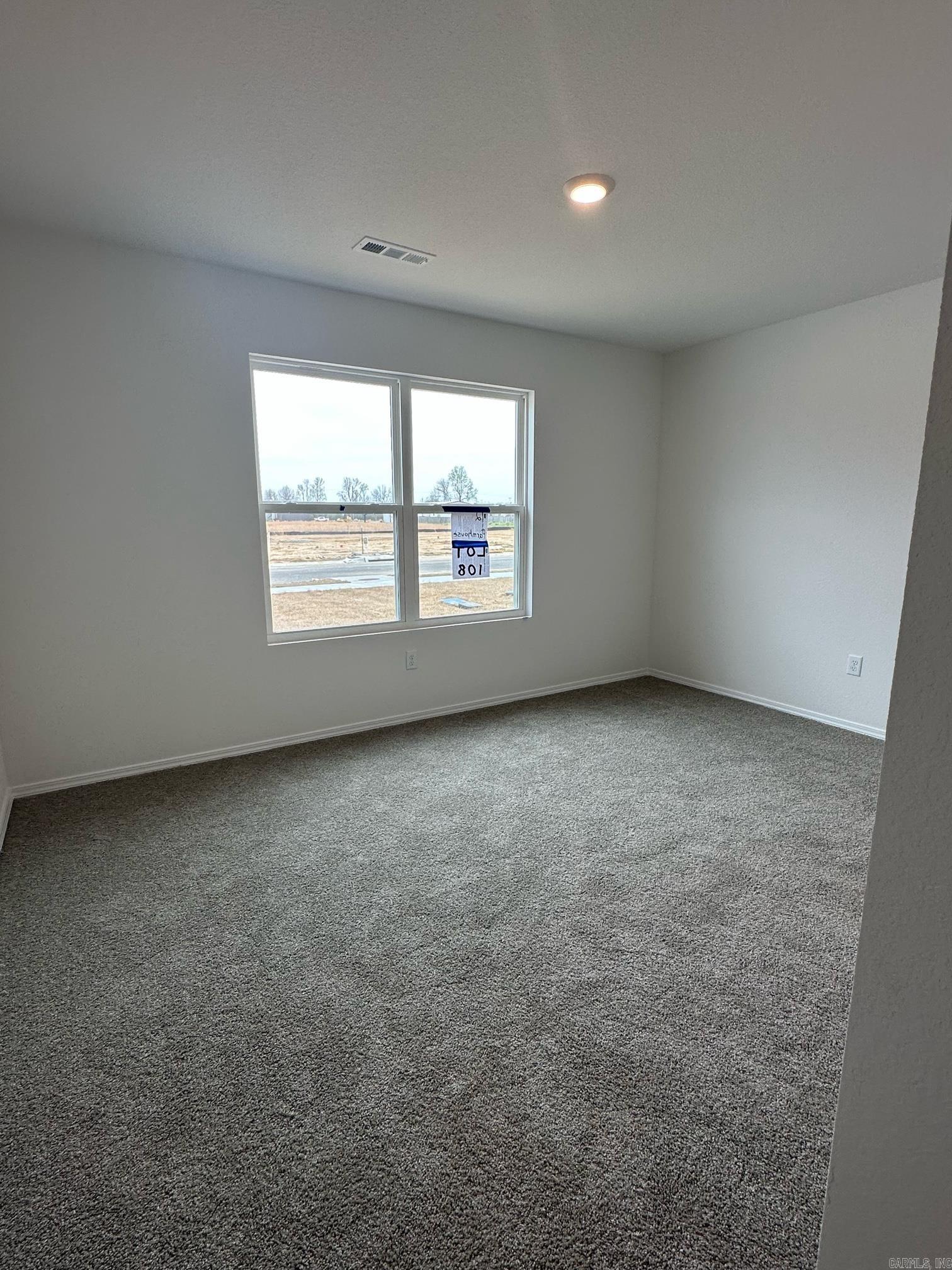 HILL FARM - Residential