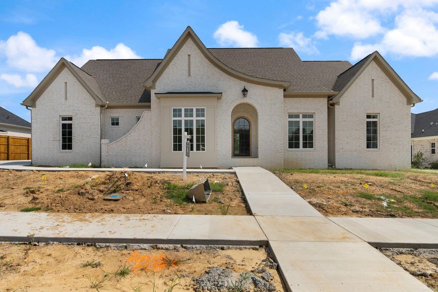 This 5 bedroom, 4 bath, new construction home is located in the gorgeous West Conway, Lands End subdivision.  It was designed and built by custom designers at Design Makers Construction. The kitchen features a 48 inch French door refrigerator, a gas range, a farmhouse sink, a stained white oak island, quartz countertops and a walk-in butler's pantry. Other features include a gas starter/wood-burning fireplace, an upstairs bonus room, walk-in attic space and a luxurious, relaxing back porch with a fenced-in back yard. You will want to see this one in person! Agents, see remarks!