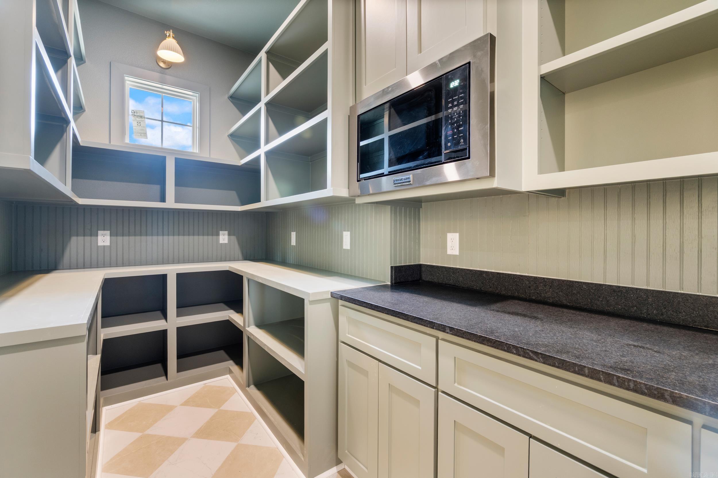 Lands End Estates - Residential