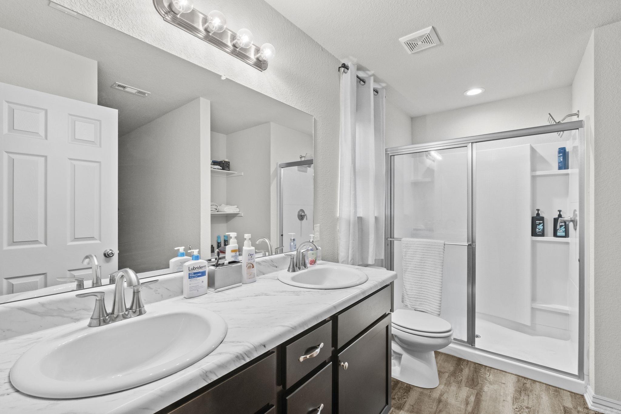 Ivanton - Residential