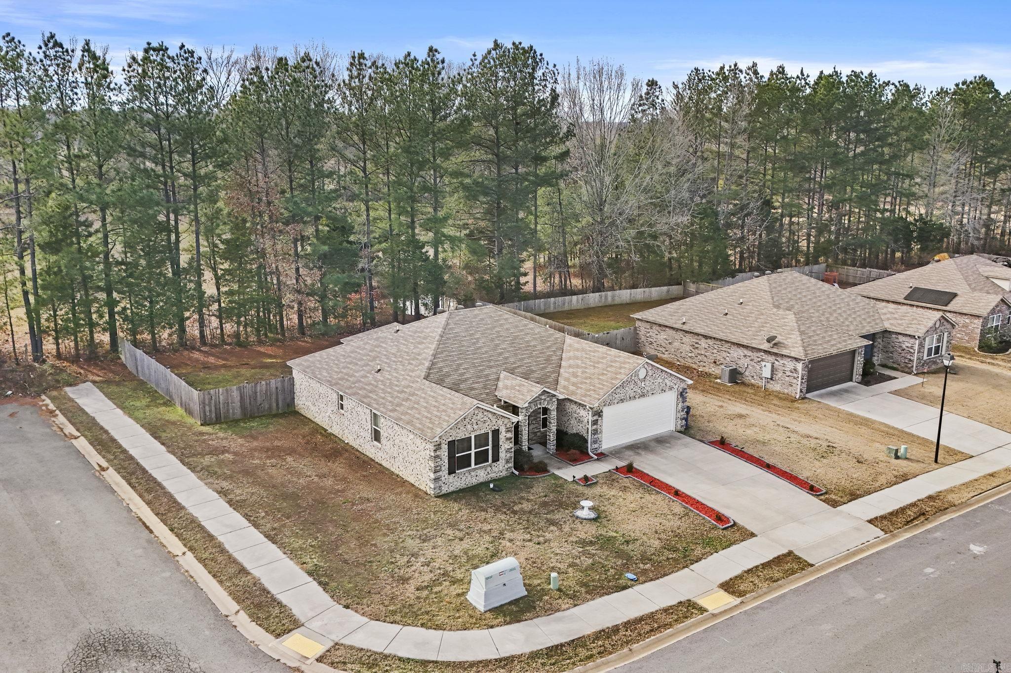 Ivanton - Residential