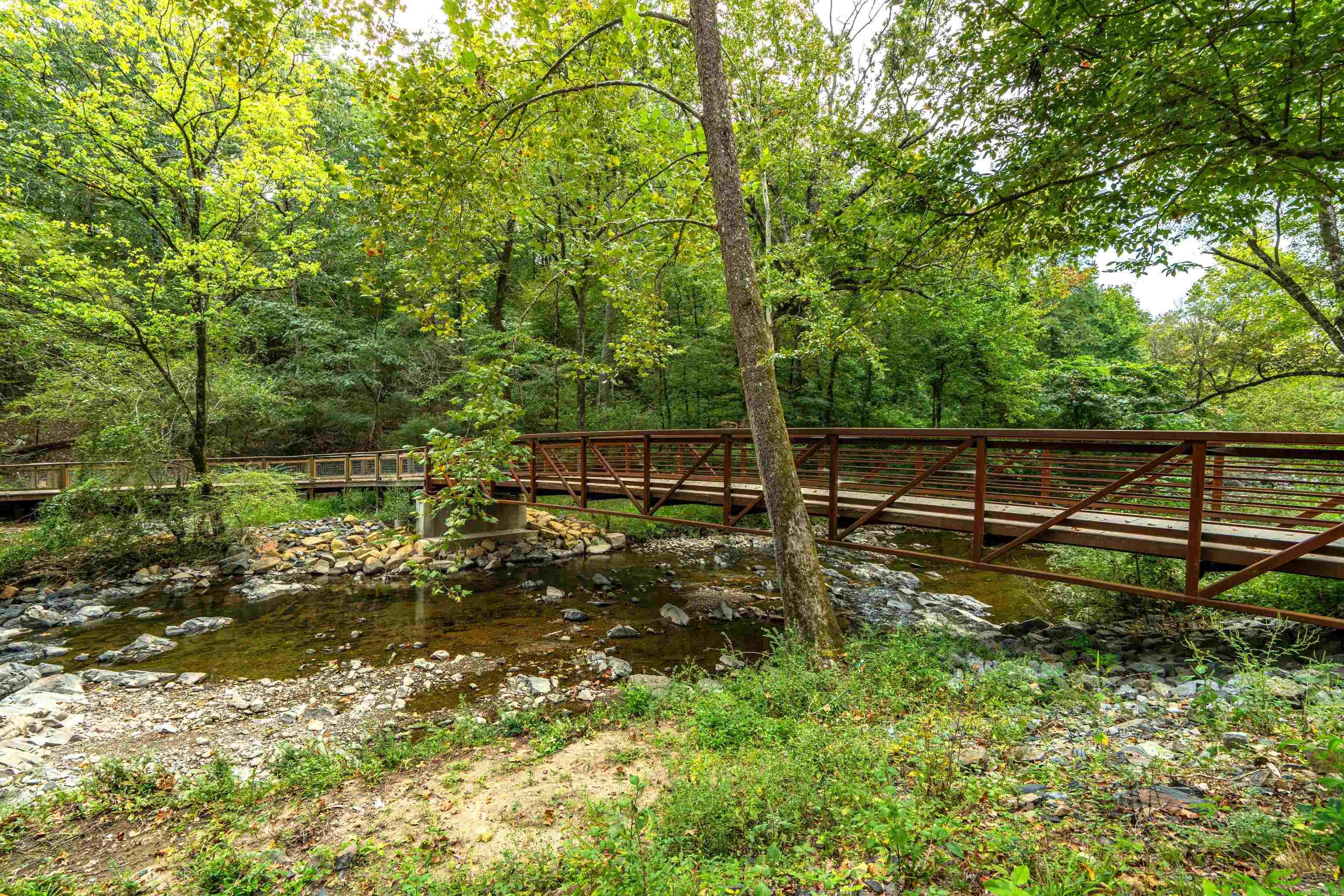 UNPLATTED ACREAGE - Residential