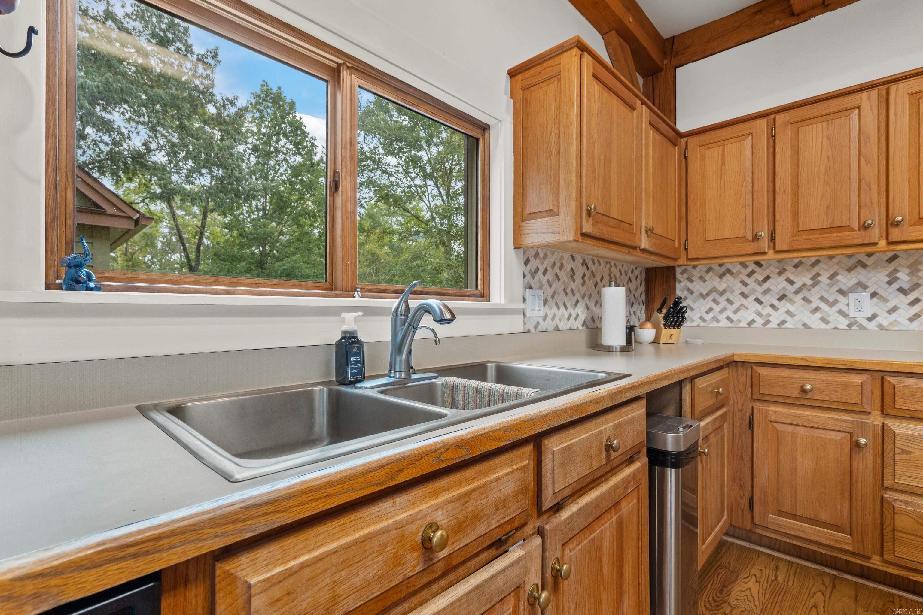 UNPLATTED ACREAGE - Residential