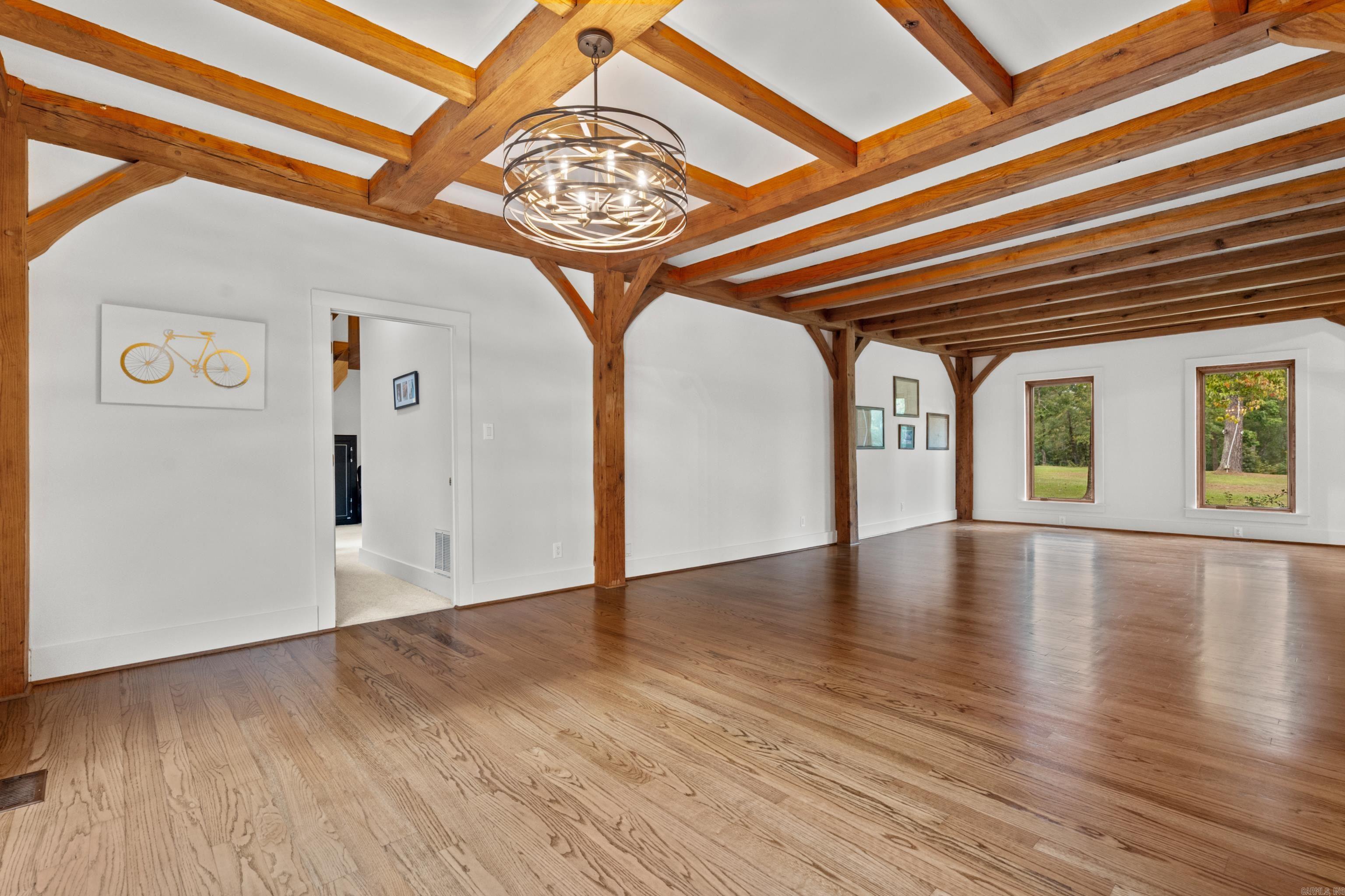 UNPLATTED ACREAGE - Residential