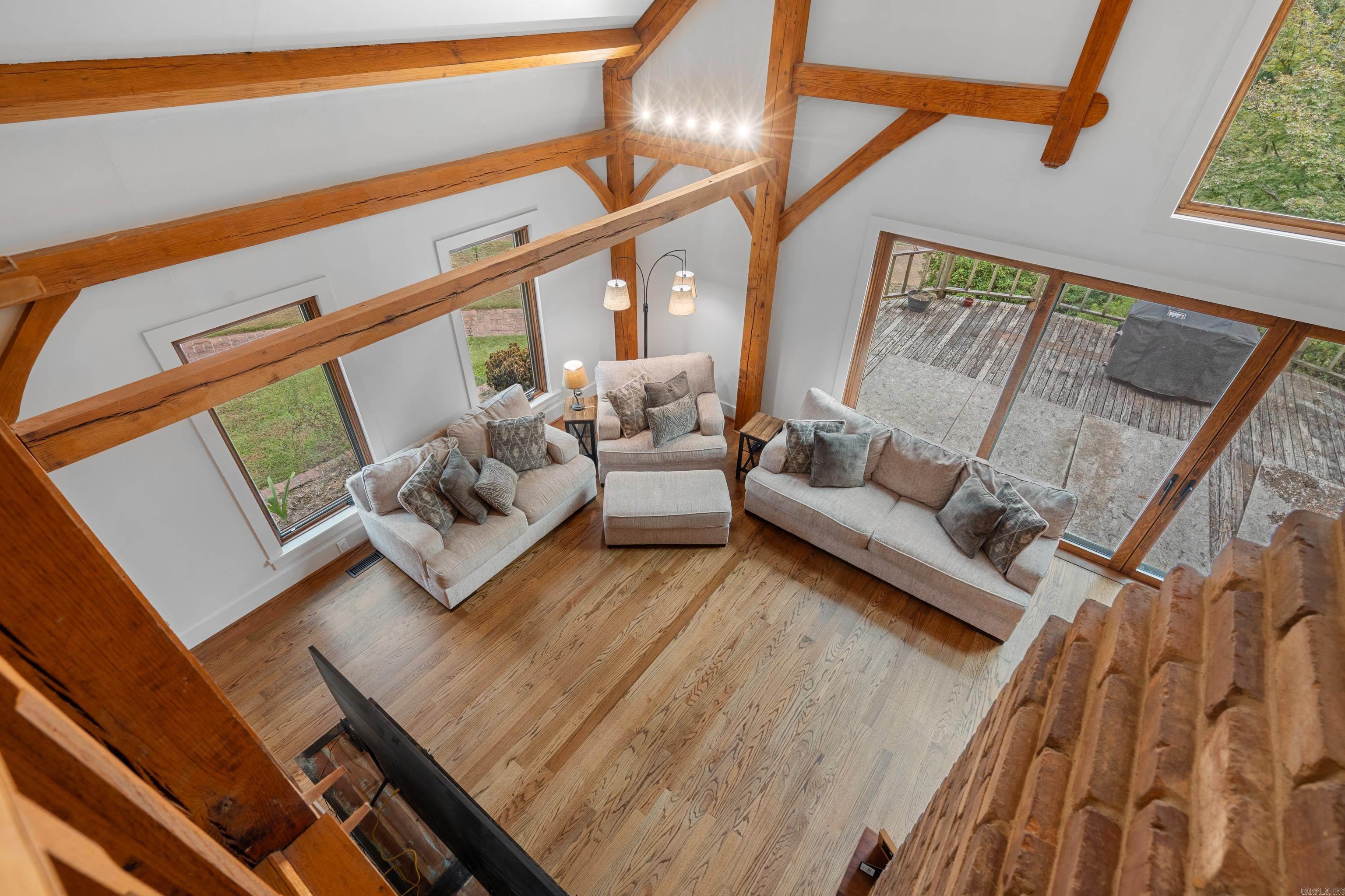 UNPLATTED ACREAGE - Residential