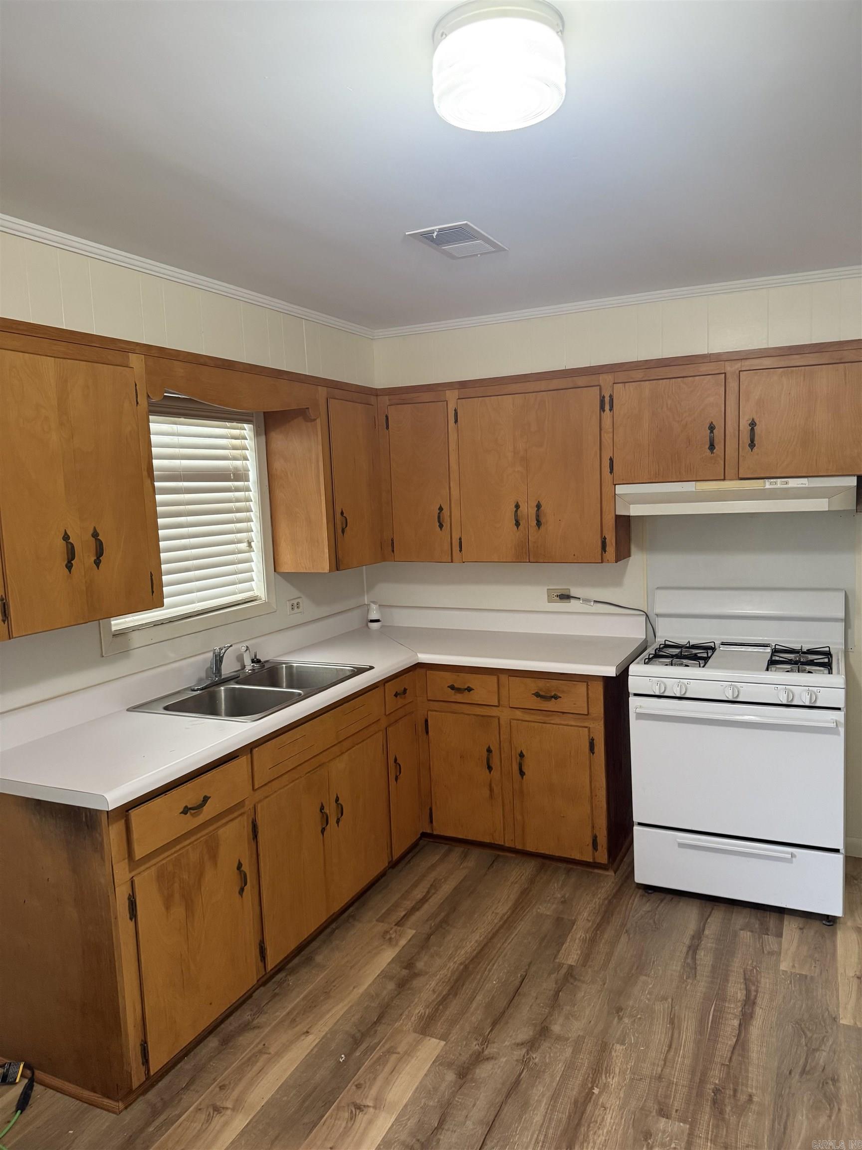 Castleberry H & G - Residential