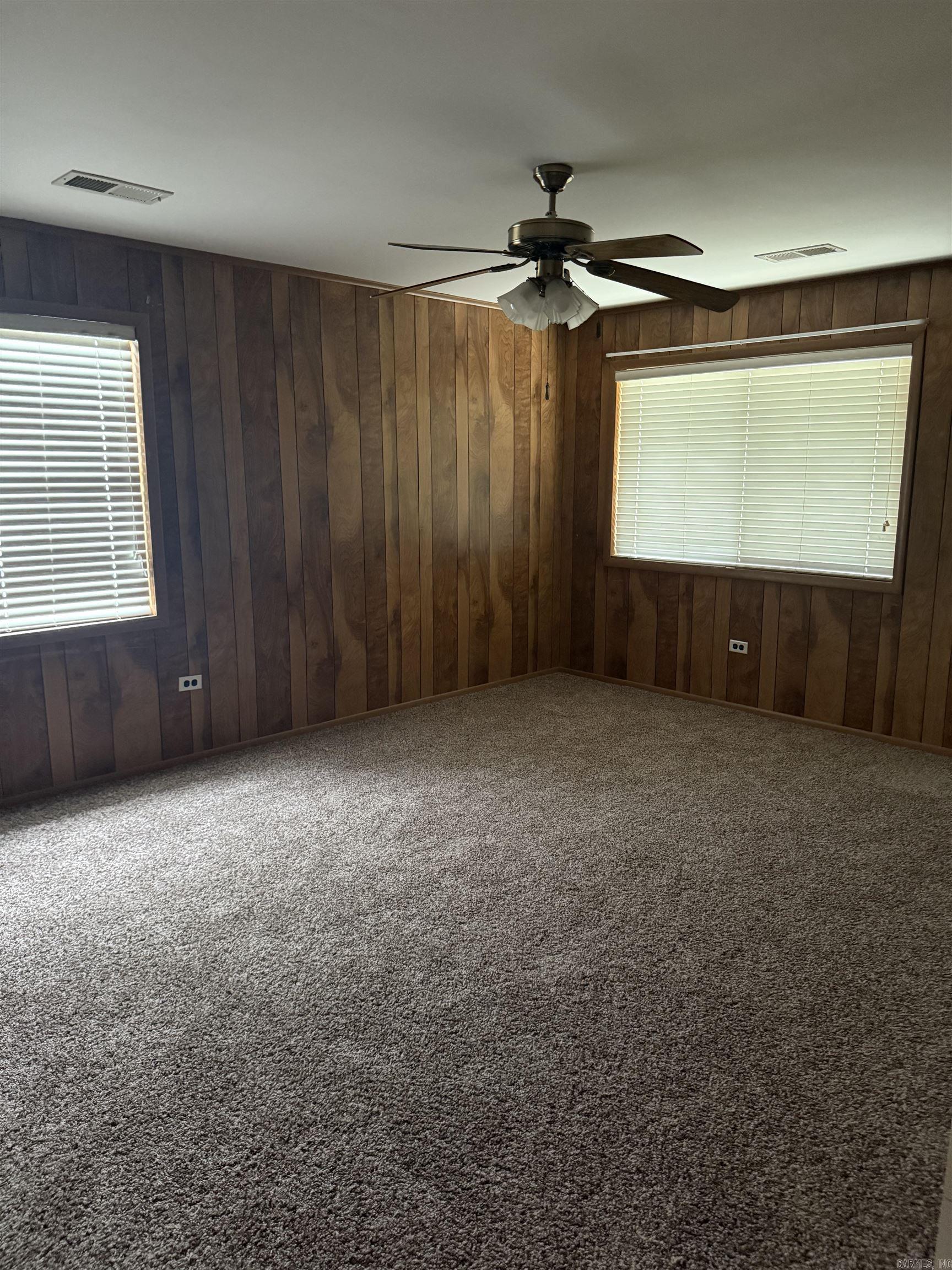 Castleberry H & G - Residential
