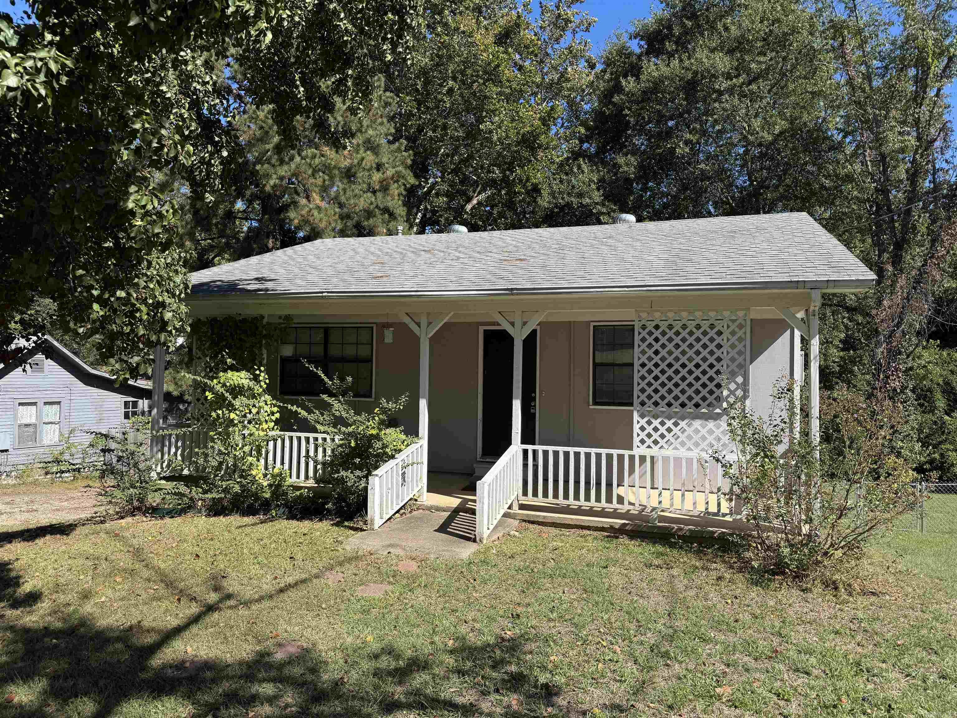 MCNEIL - Residential