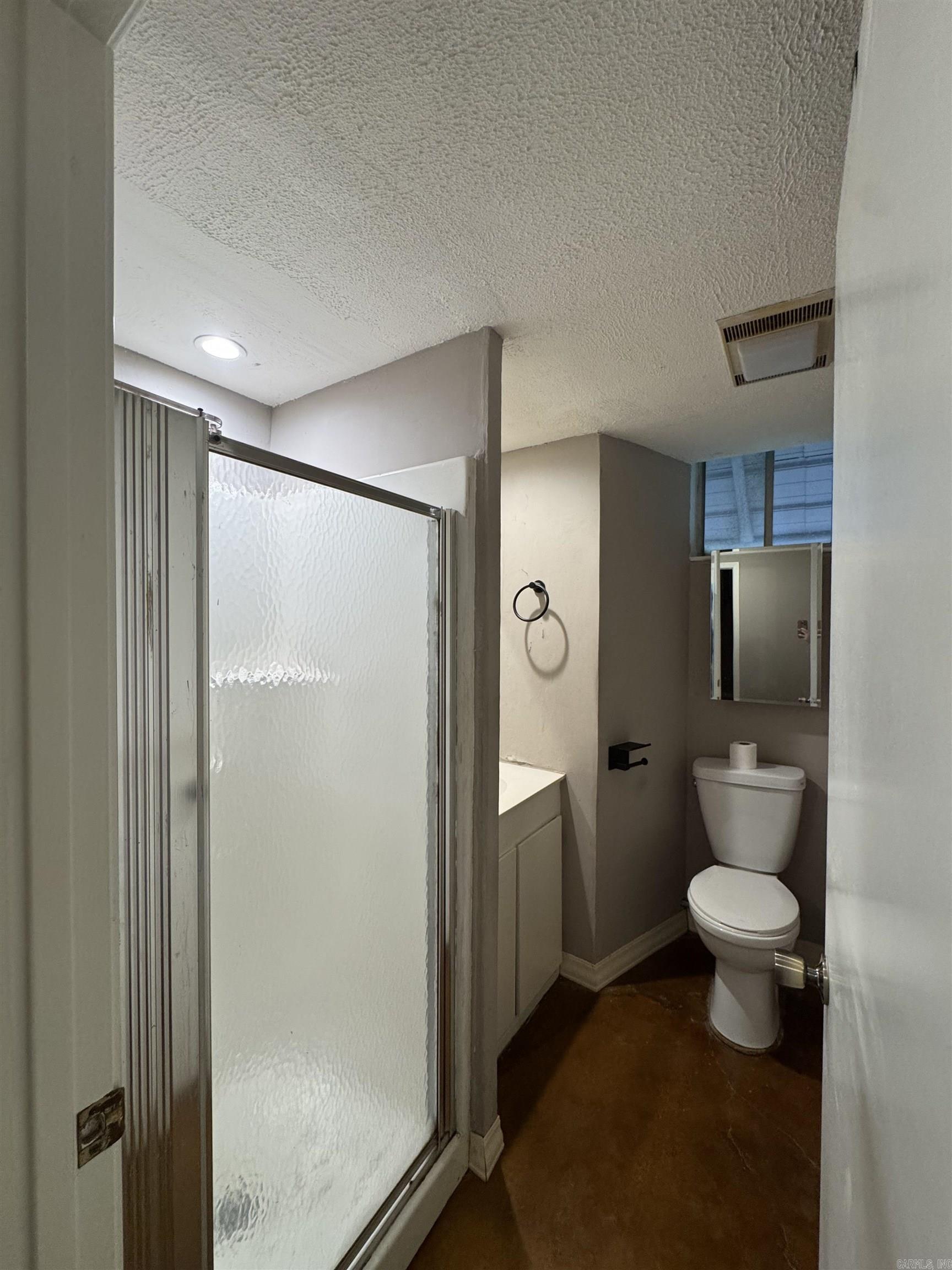 MCNEIL - Residential