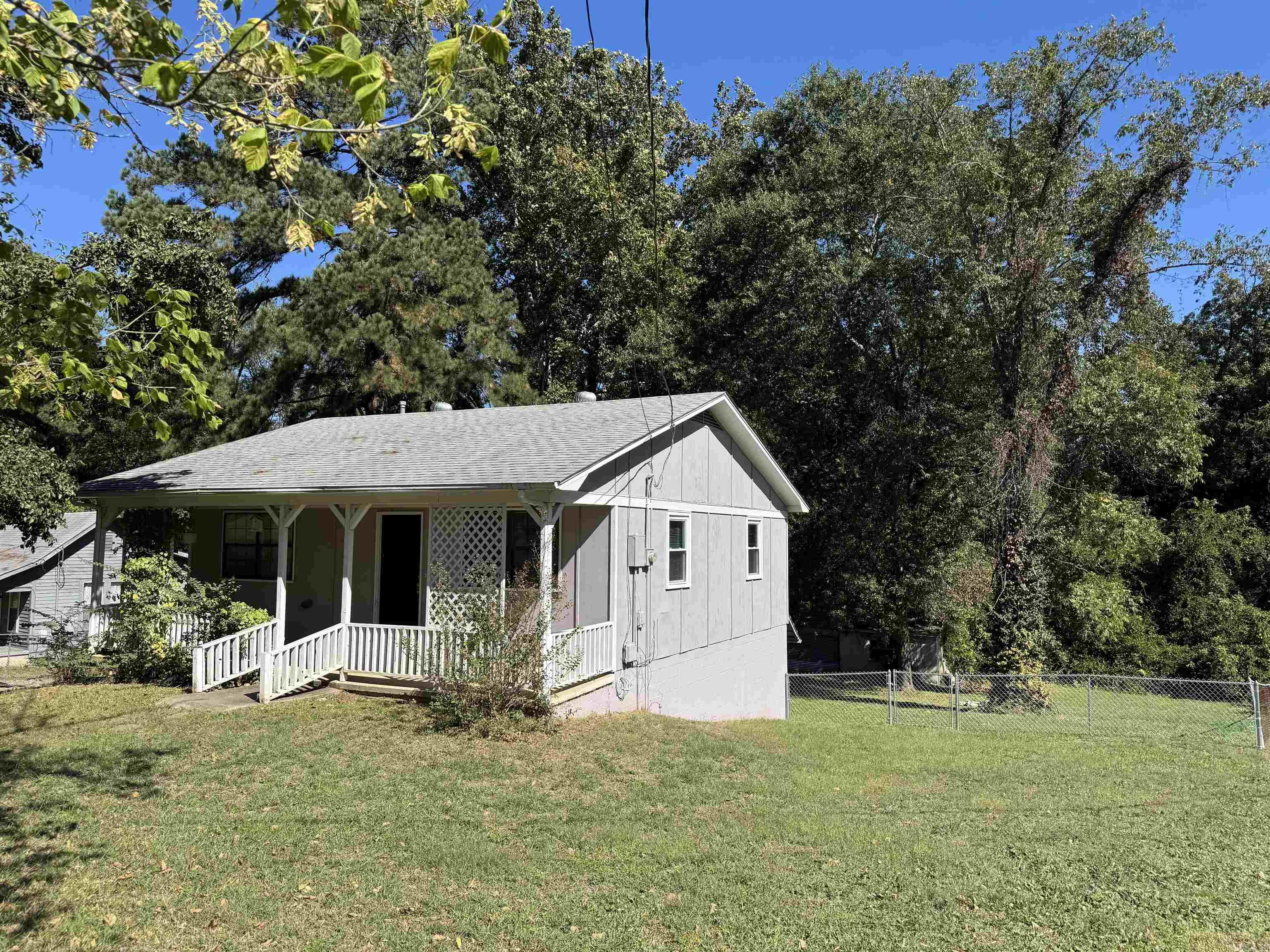 MCNEIL - Residential