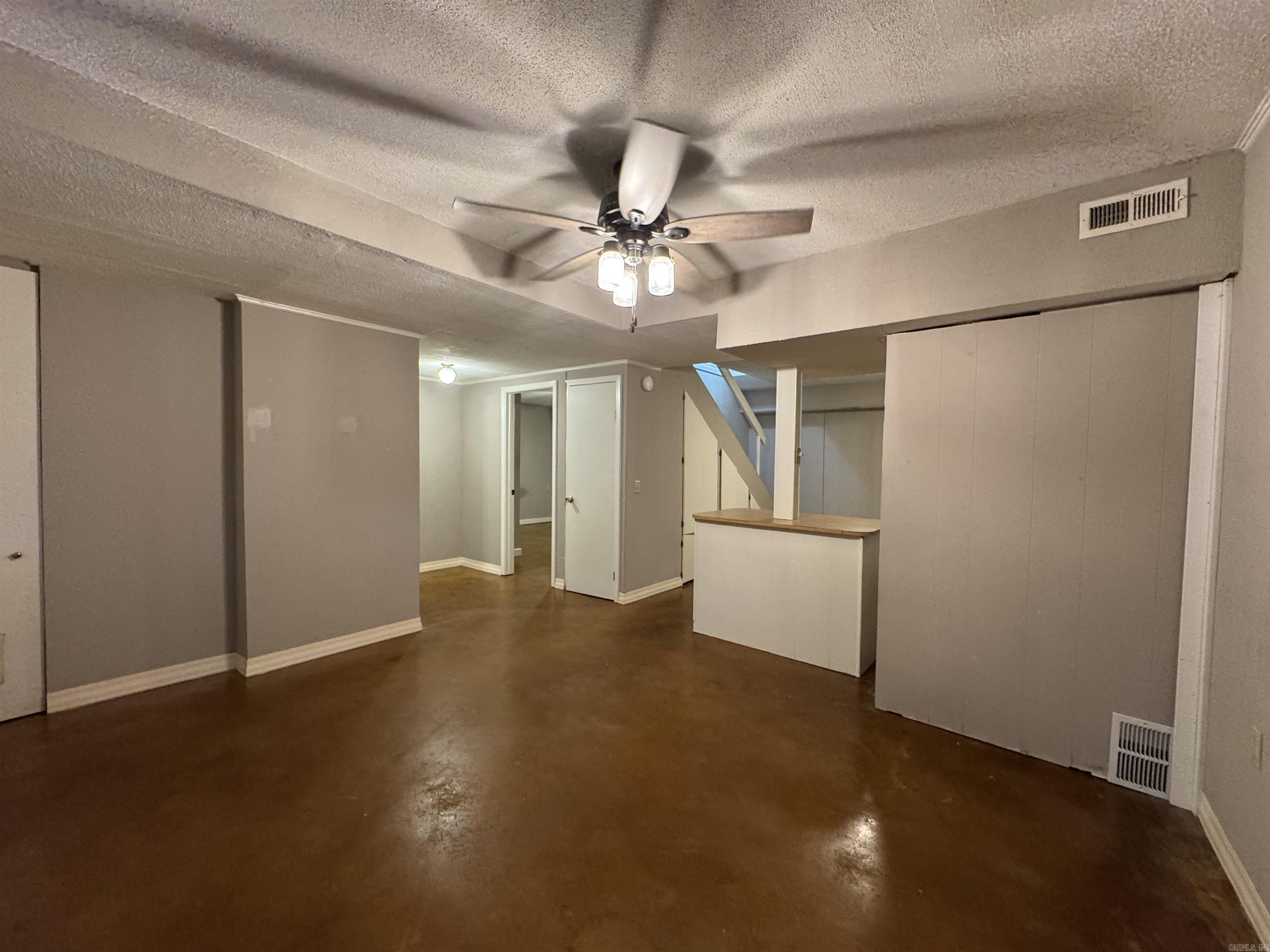 MCNEIL - Residential