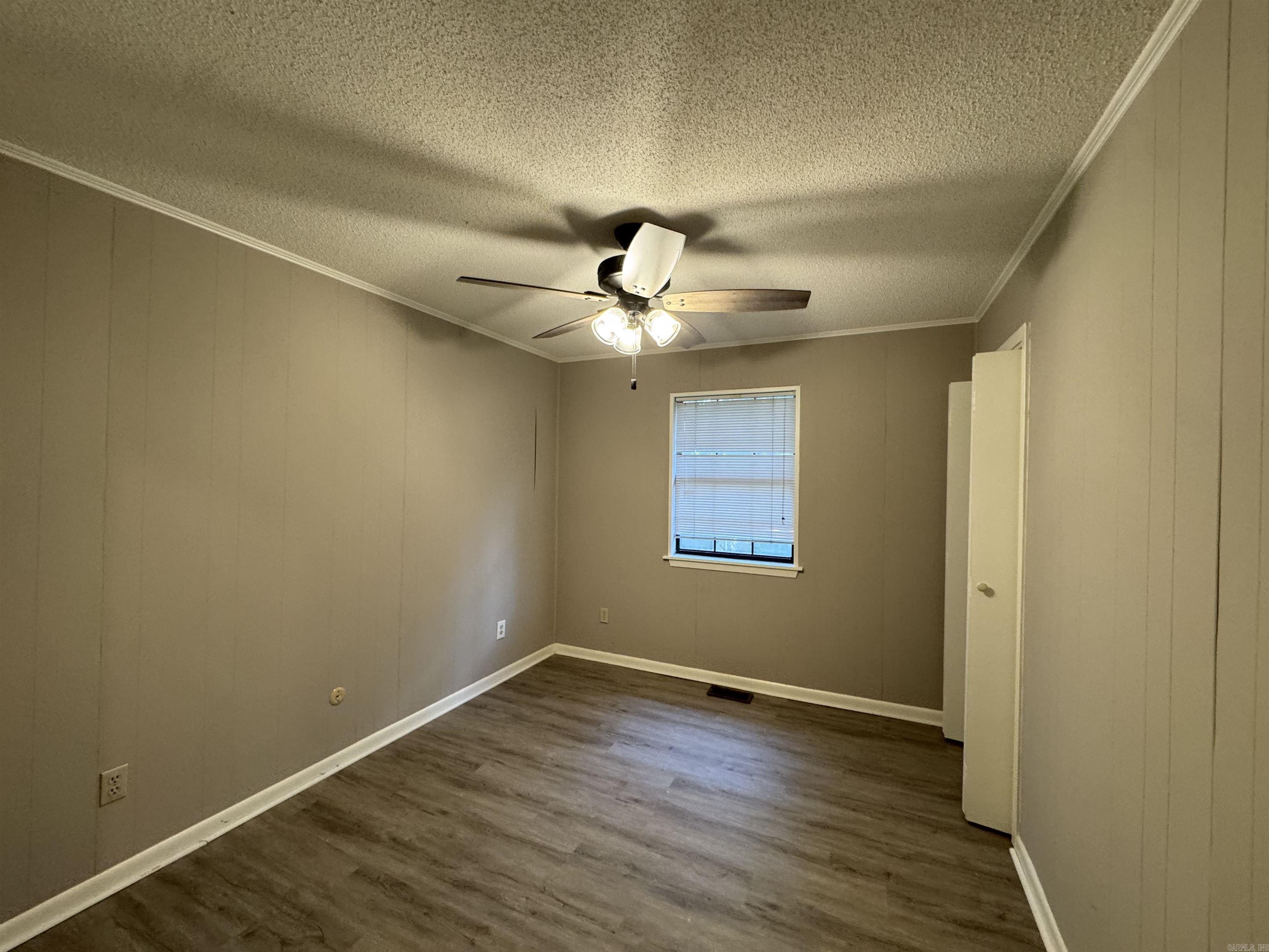 MCNEIL - Residential