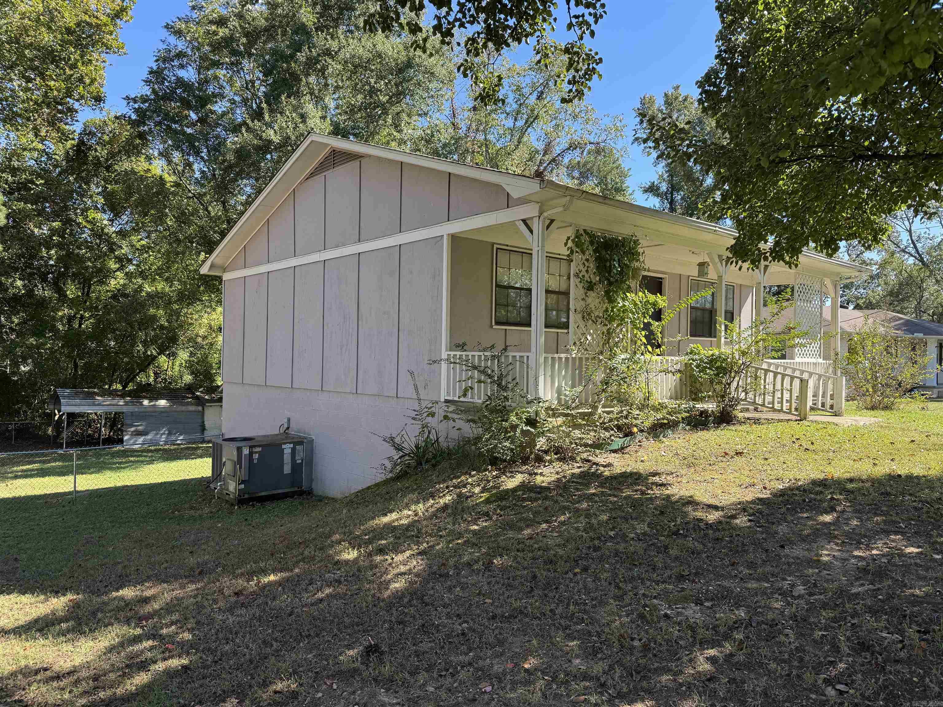 MCNEIL - Residential