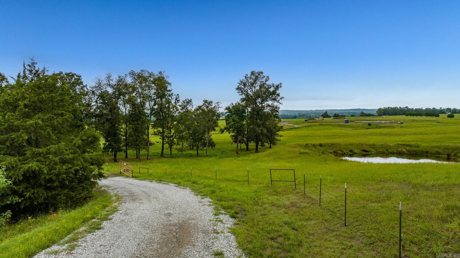 Metes & Bounds - Land