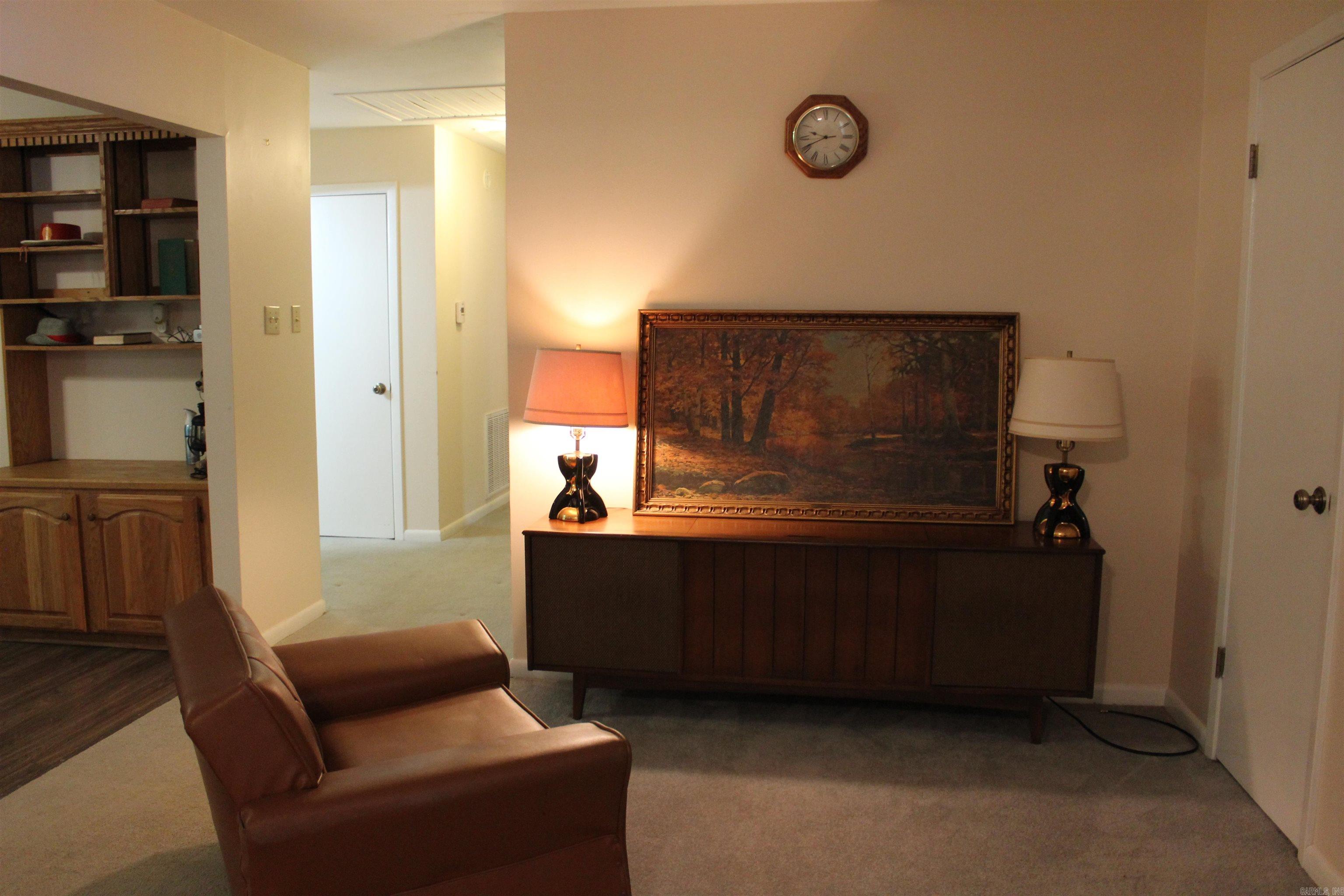 LAKEWOOD - Residential