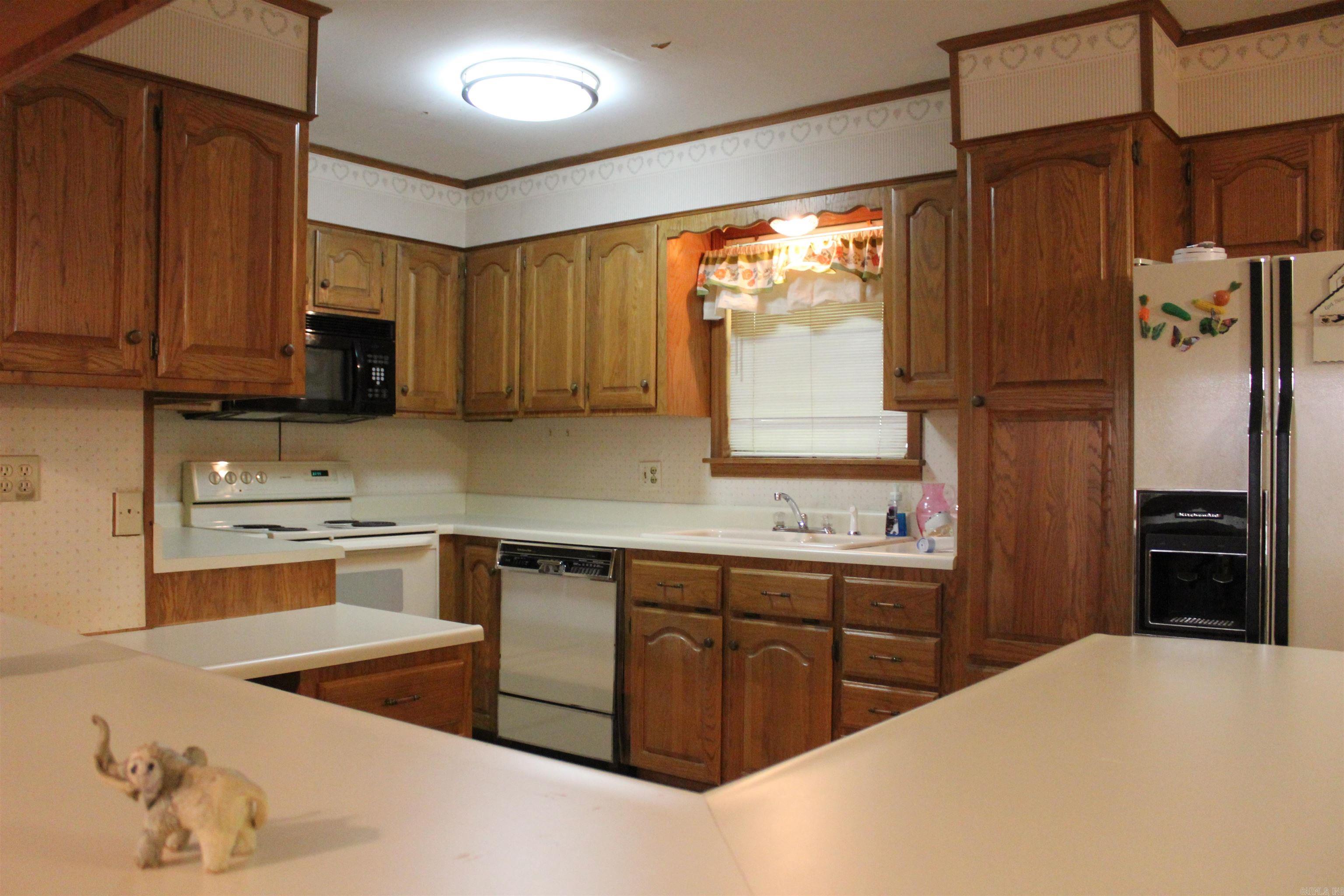 LAKEWOOD - Residential