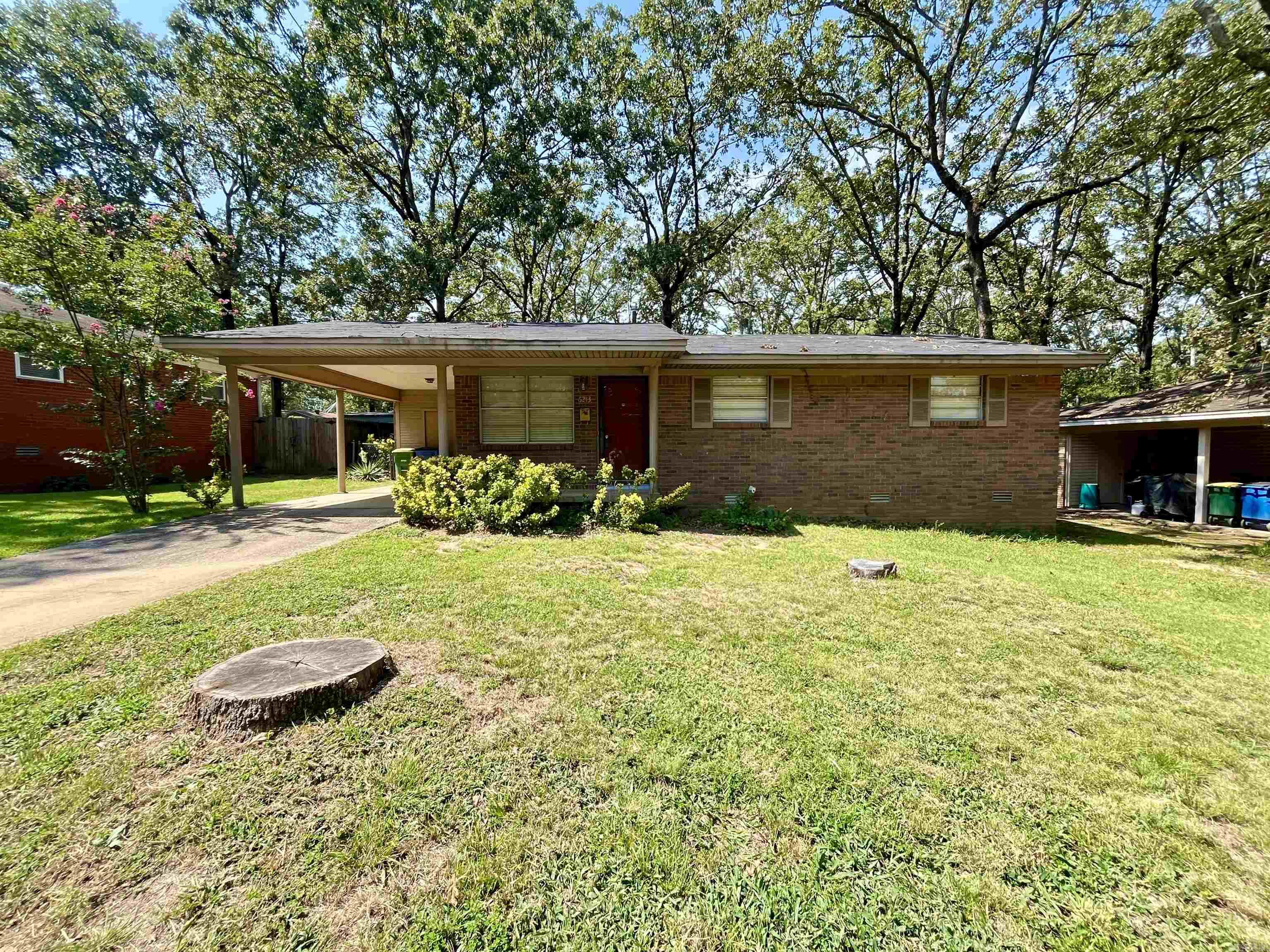 Opportunity awaits in the desirable Indian Hills neighborhood! This 3-bedroom, 1-bath home offers great potential for updates and customization. The property features a traditional floor plan, open living area, and a large backyard. While the kitchen will need a full renovation, the homeās location and structure make it a strong candidate for investment. Indian Hills is a well-established subdivision, known for its convenient access to shopping, dining, and major highways, making it an attractive area for long-term investment. With some vision and improvements, this property can be transformed into a comfortable home or a profitable addition to a rental portfolio.