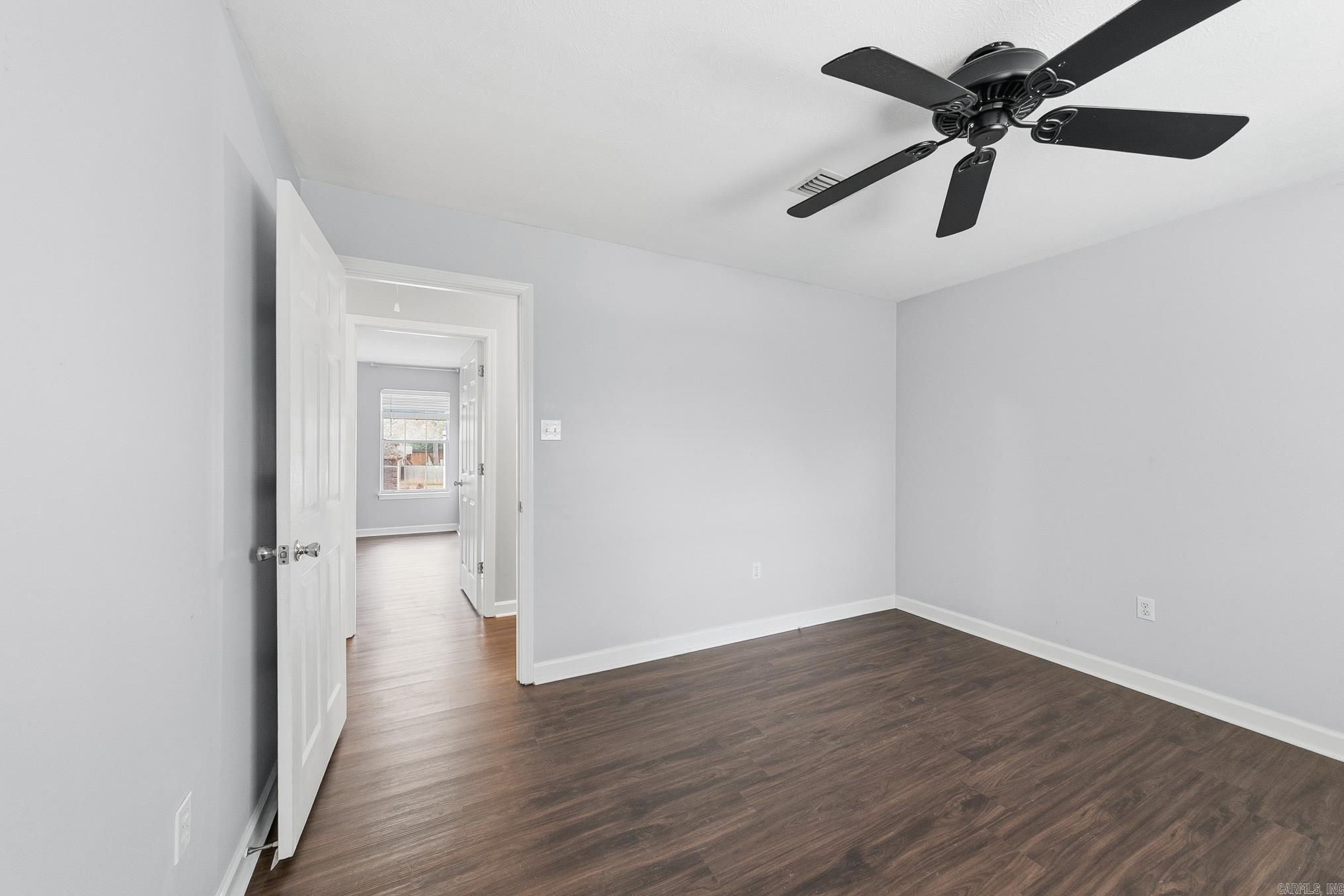 ROYAL OAKS - Residential