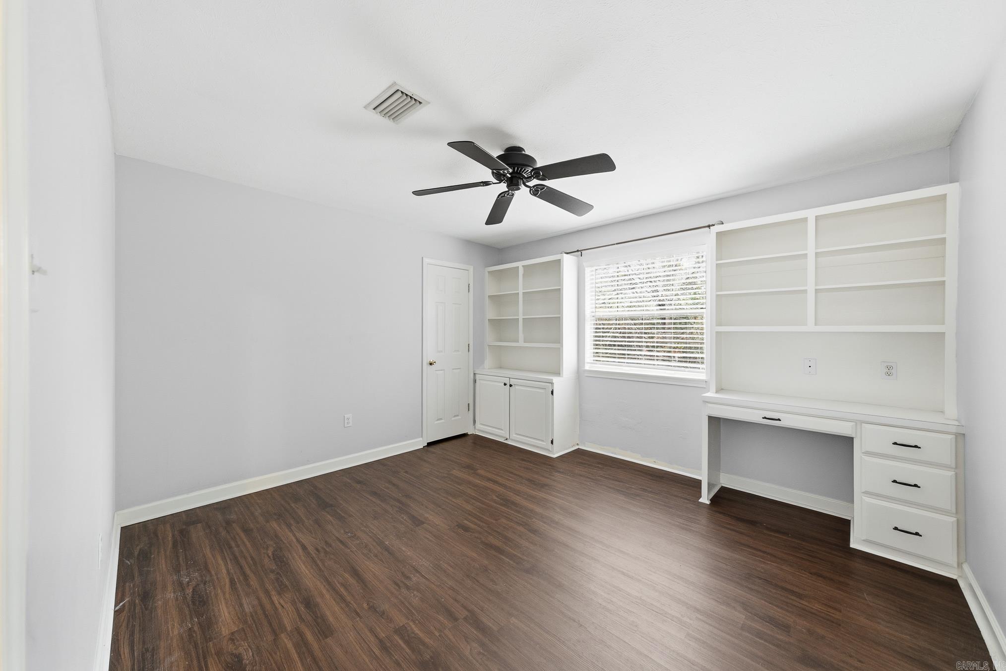 ROYAL OAKS - Residential