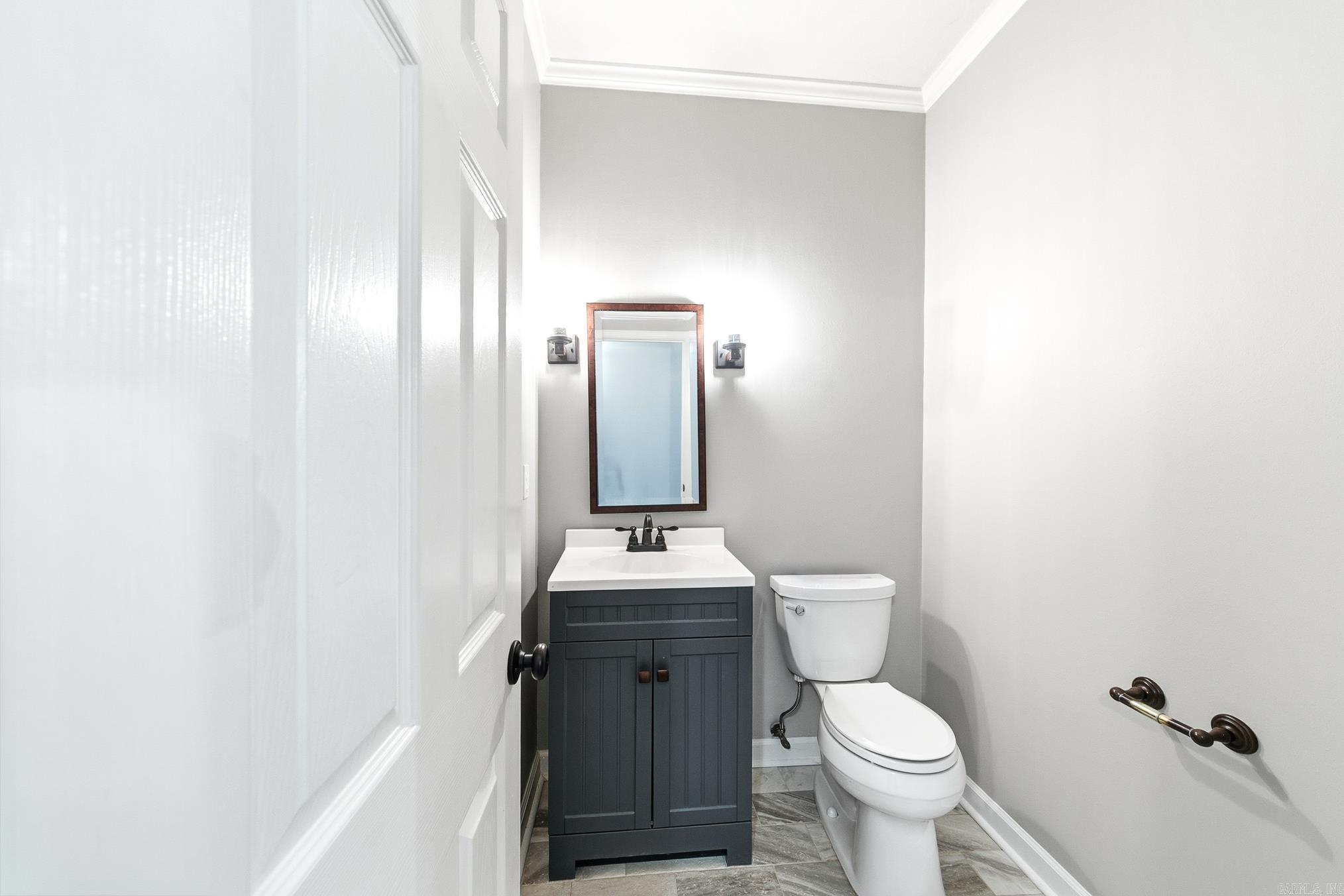 ROYAL OAKS - Residential