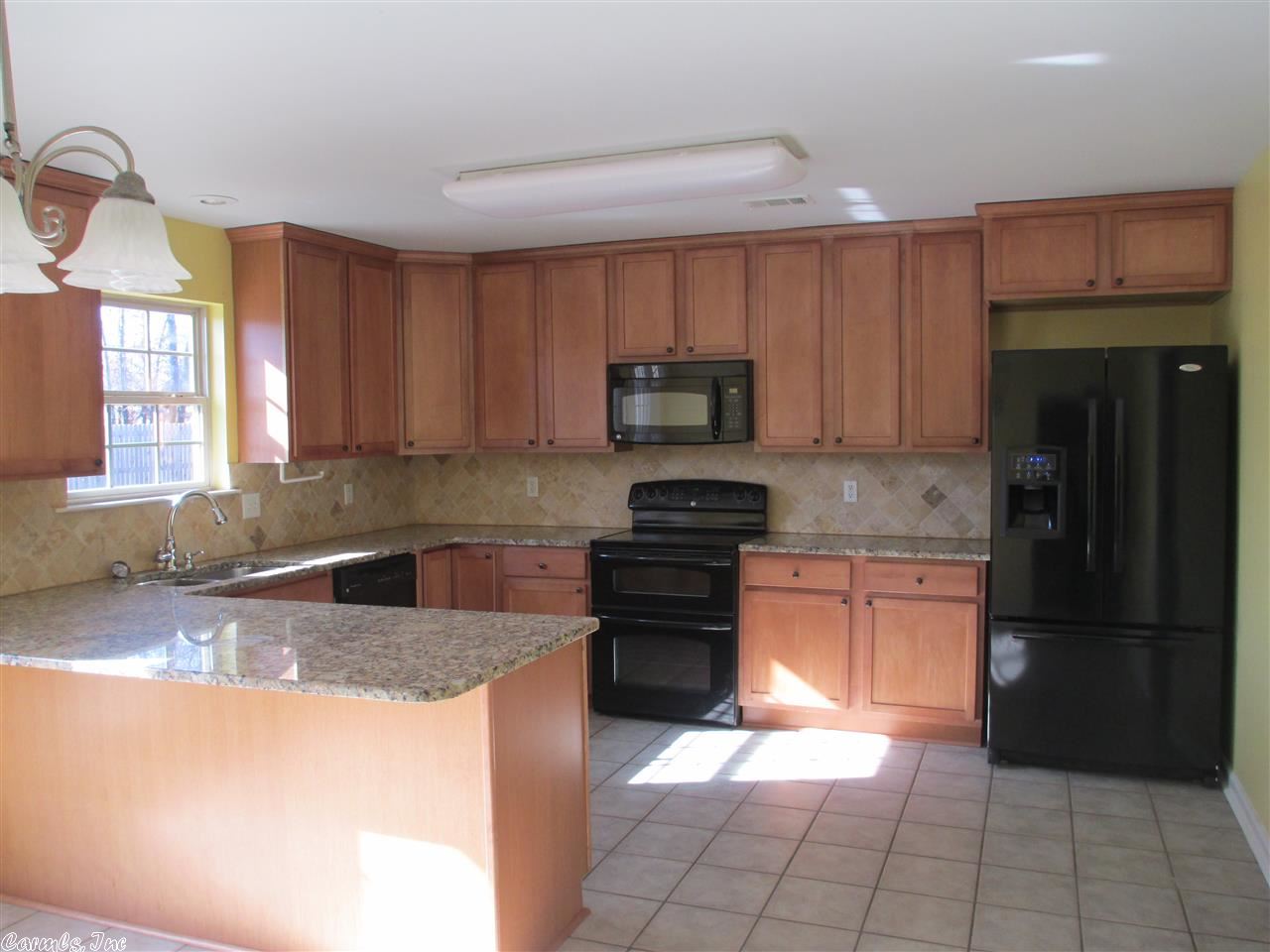 Falcon Crest - Residential