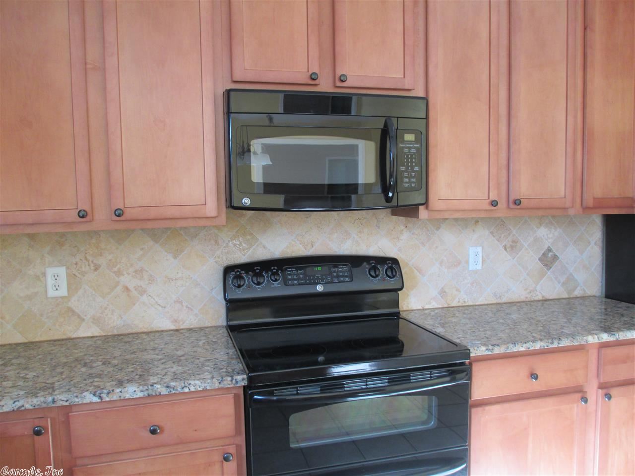 Falcon Crest - Residential