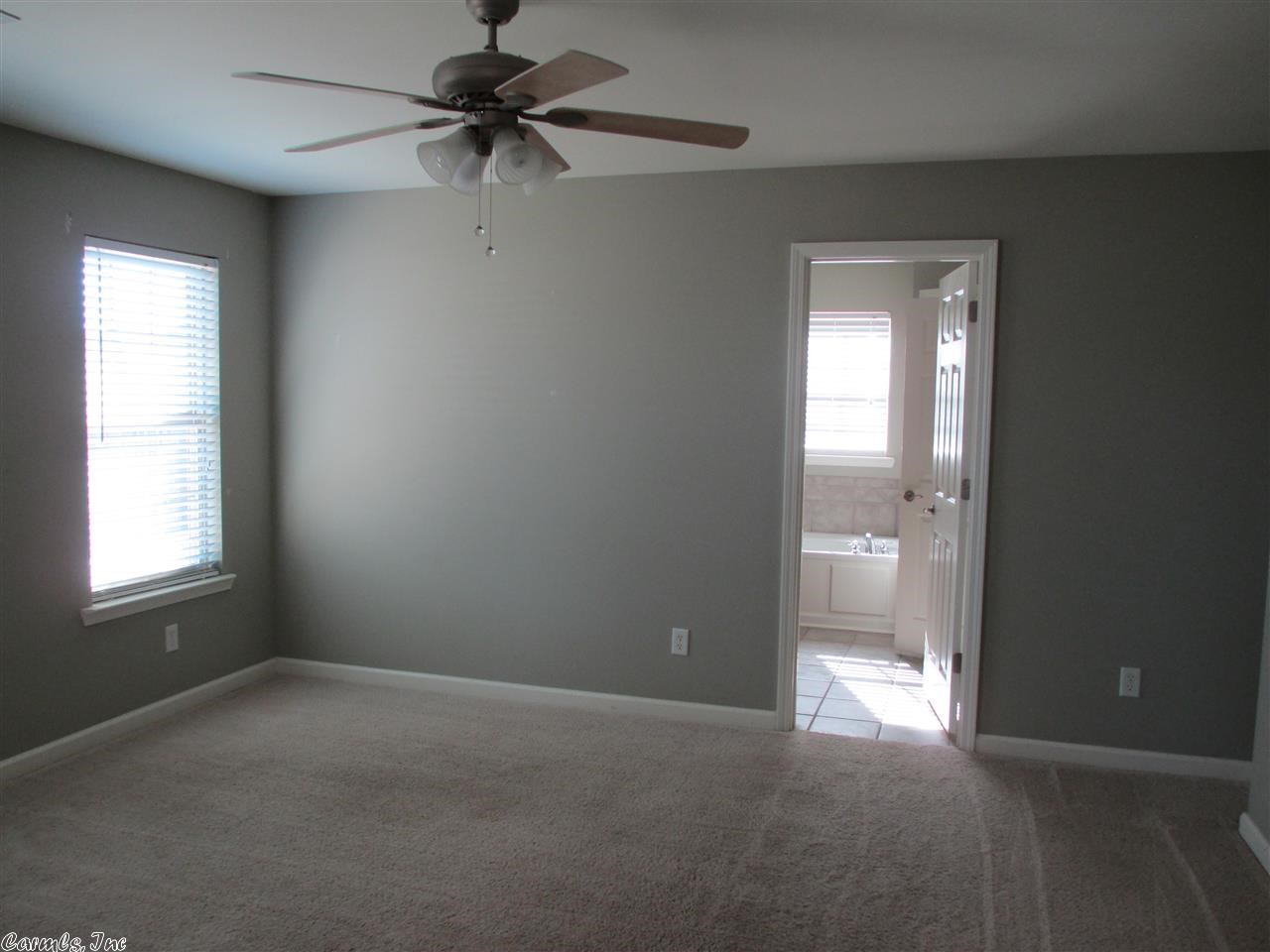 Falcon Crest - Residential