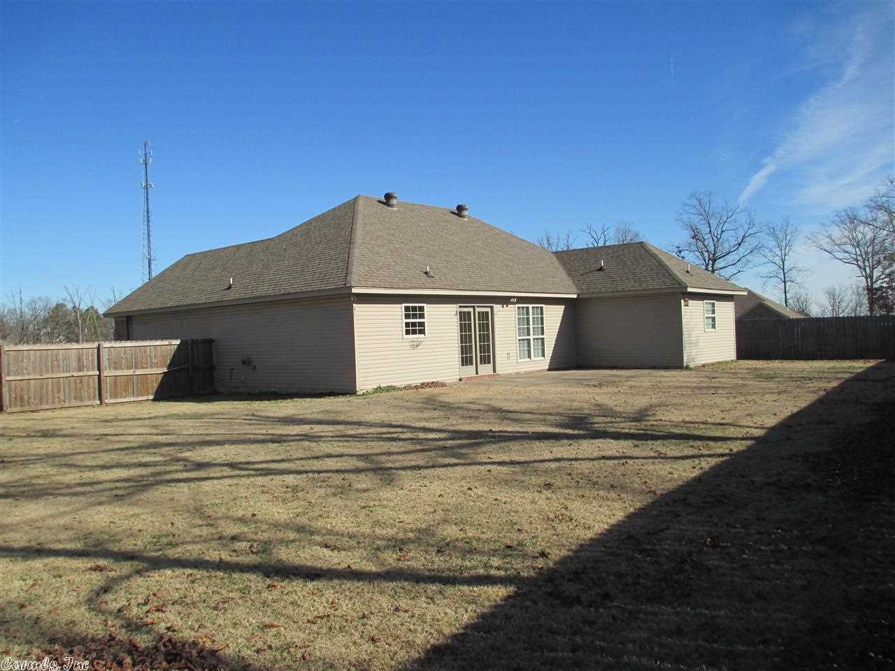 Falcon Crest - Residential