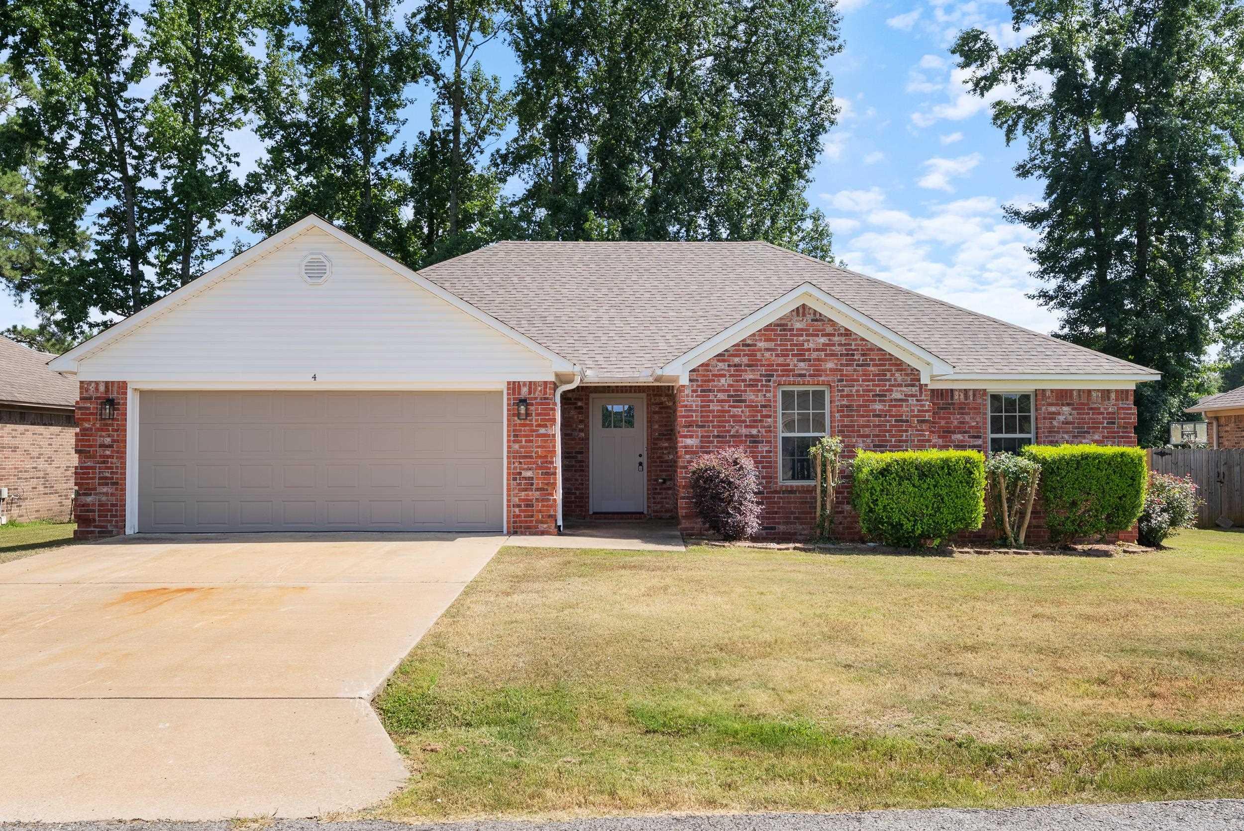 Move-in ready! All brick home that has been updated with new luxury vinyl flooring, new paint, custom backsplash in kitchen, new water heater, and much more. 4 bed/2 bath with the front bedroom being a perfect space for a dedicated office. Open floor plan with beautiful fireplace and tray ceiling in living room. Split floor plan. Primary bedroom has tray ceiling and the ensuite bathroom features a shower and separate jetted tub. Large walk-in closet in primary suite. Out back you'll find a large fenced-in back yard with trees that give the back yard a park-like setting. Concrete patio that is great for grilling. Great location between Vilonia and Conway. 2 minutes to Vilonia Primary School. 5 minutes to downtown Vilonia. Only 12 minutes to Target, Chic-Fil-A, Tj Maxx. 25 minutes to Little Rock Air Force Base back gate.