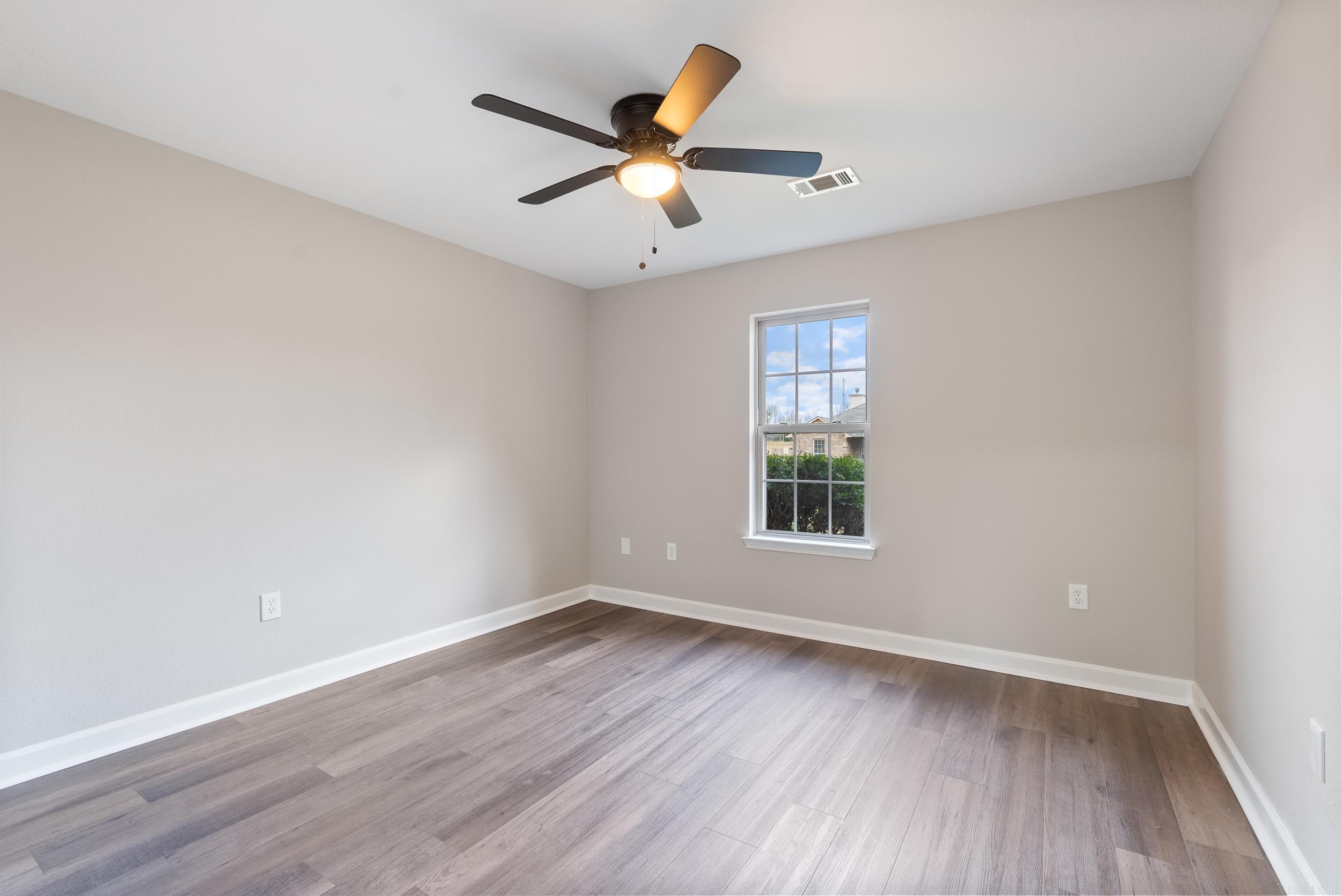Eaglebrook Estates - Residential