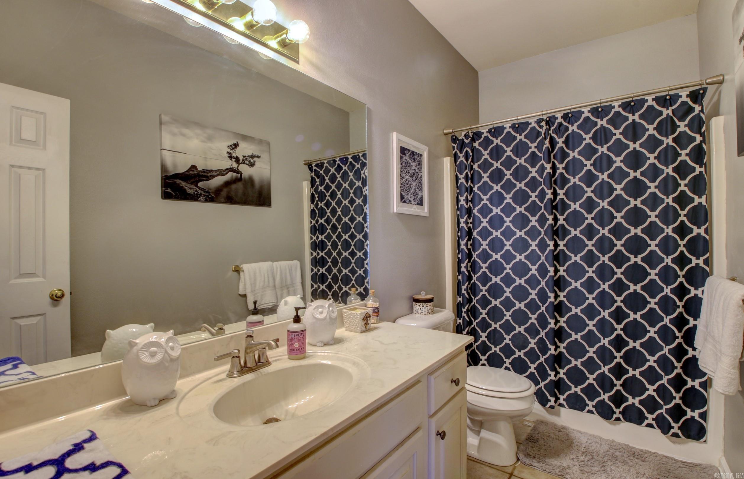 AUSTIN LAKES ADDN - Residential