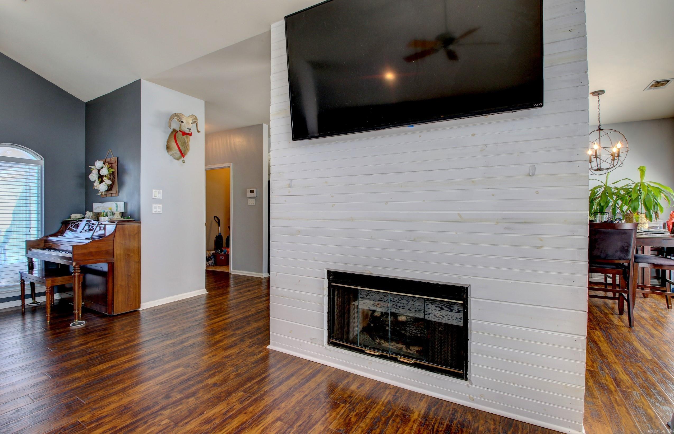 AUSTIN LAKES ADDN - Residential