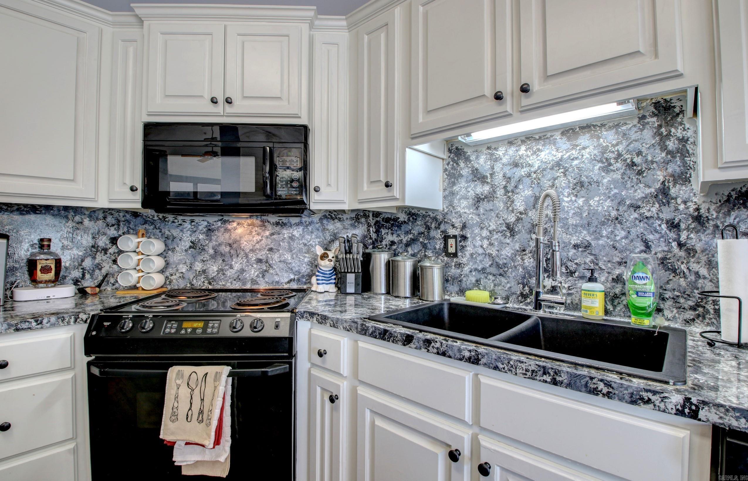 AUSTIN LAKES ADDN - Residential