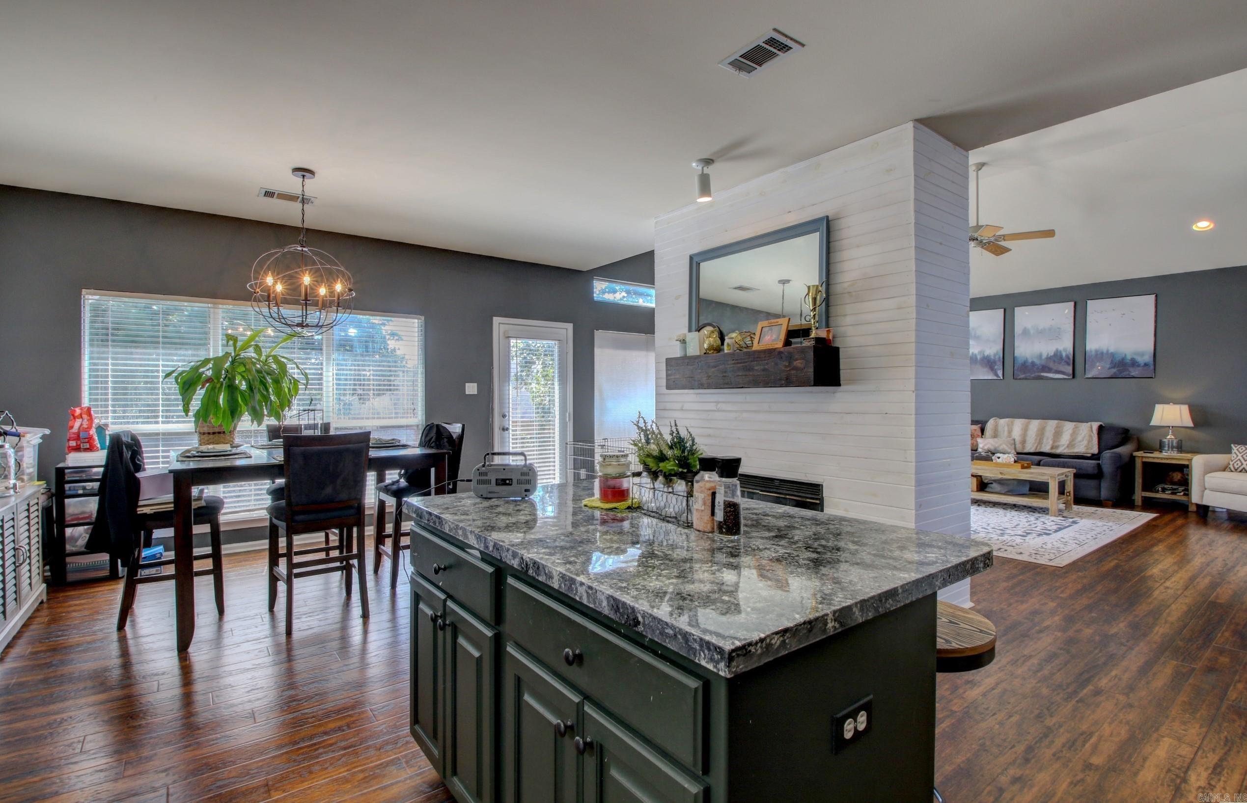 AUSTIN LAKES ADDN - Residential