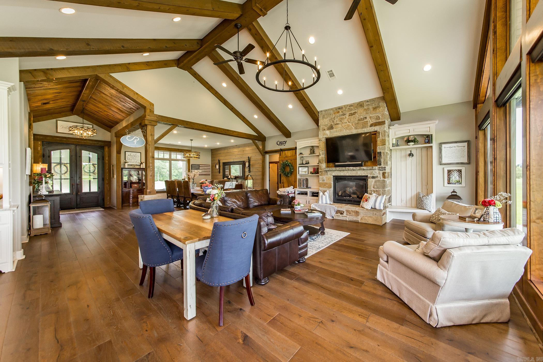 Metes & Bounds - Residential