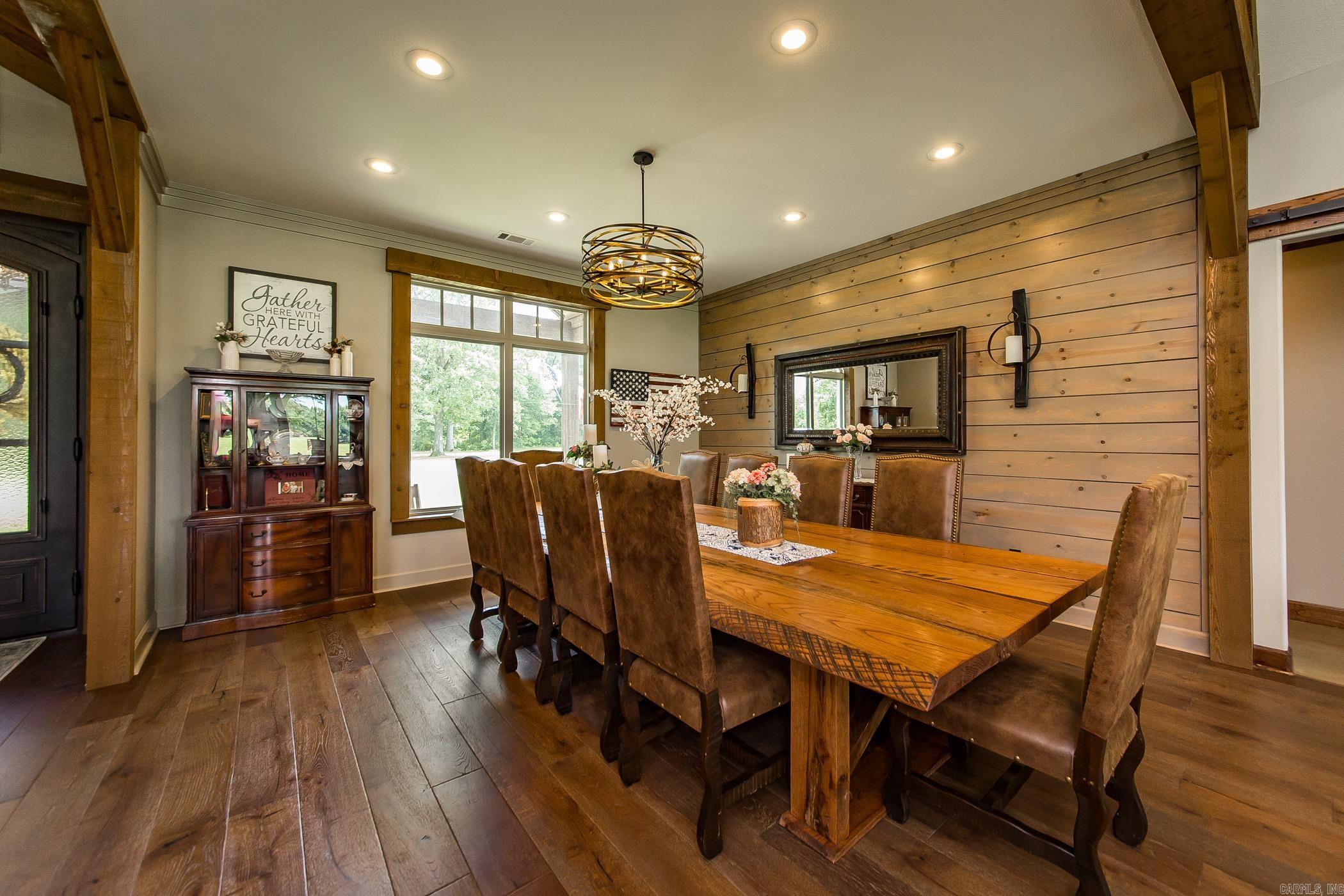 Metes & Bounds - Residential