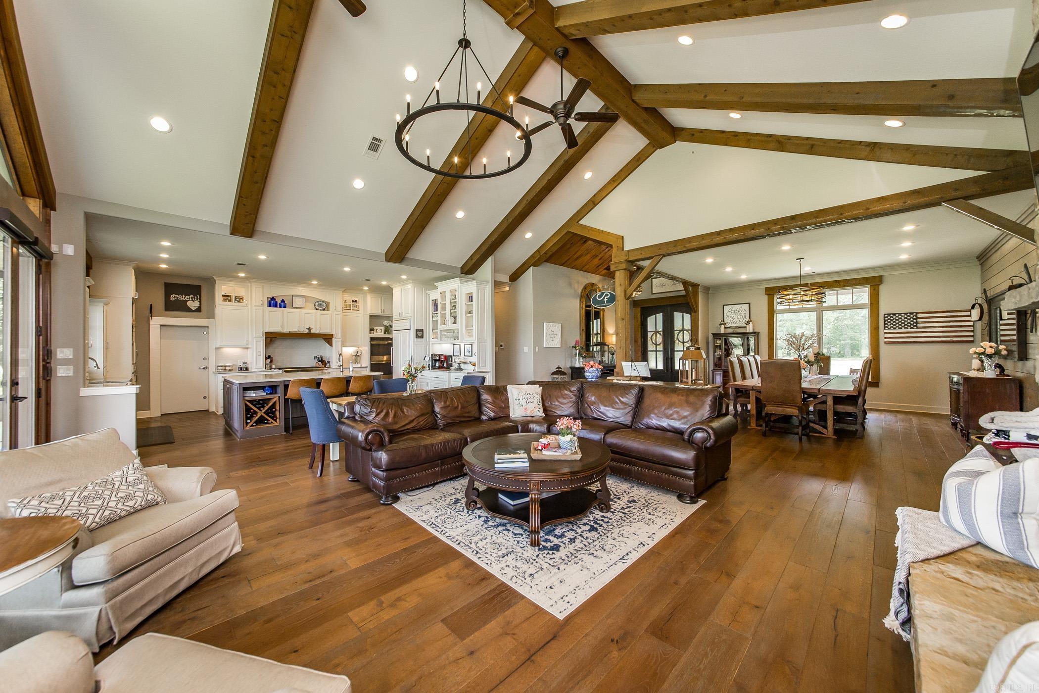 Metes & Bounds - Residential