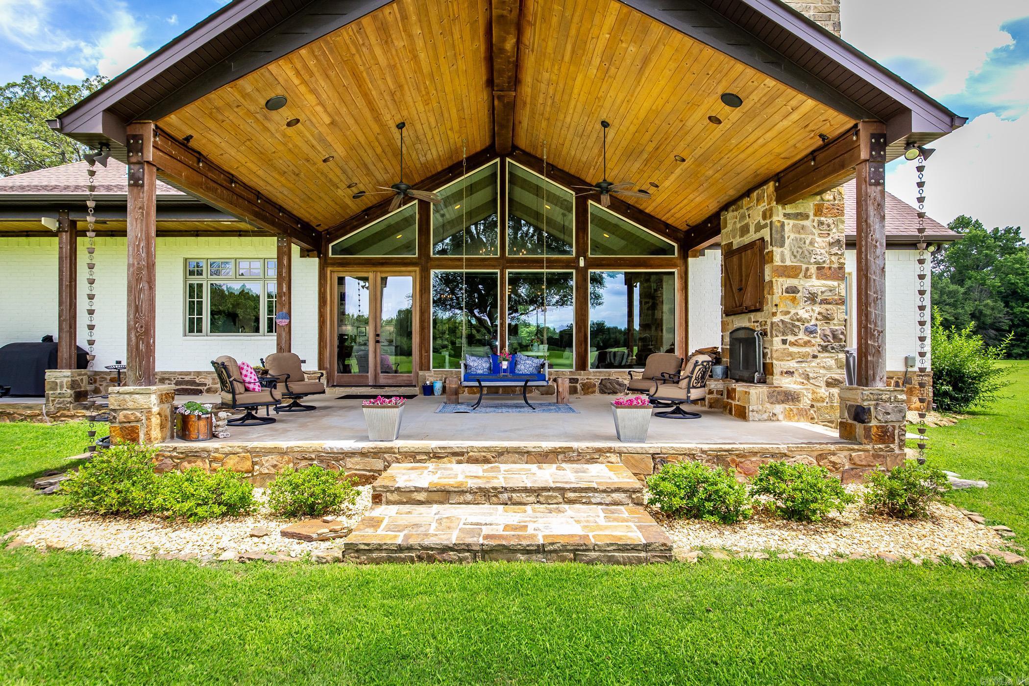 Metes & Bounds - Residential