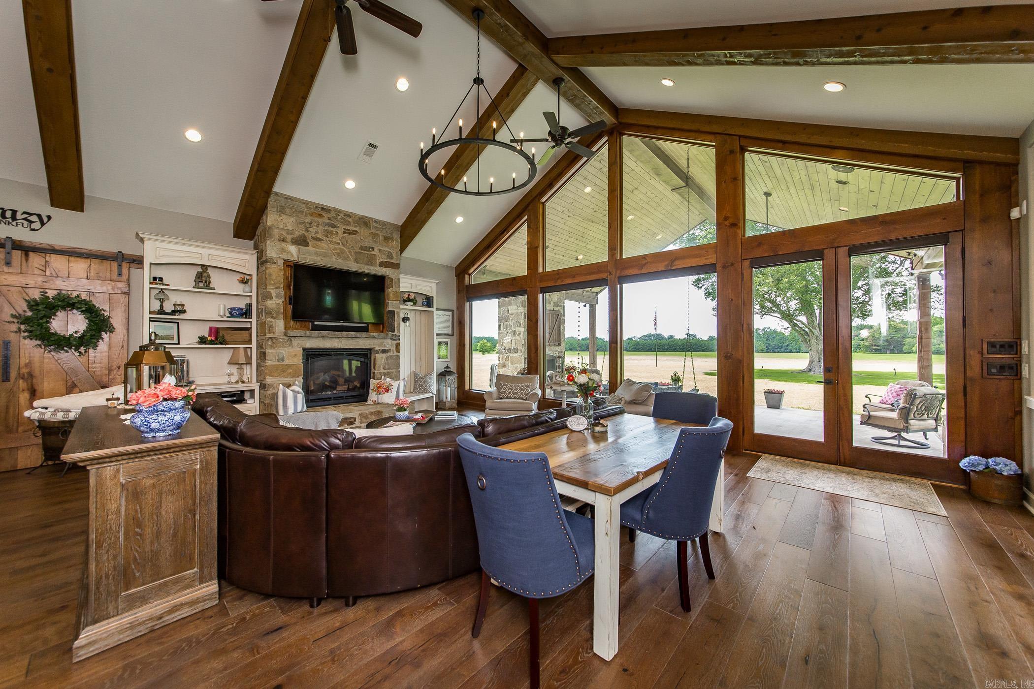 Metes & Bounds - Residential