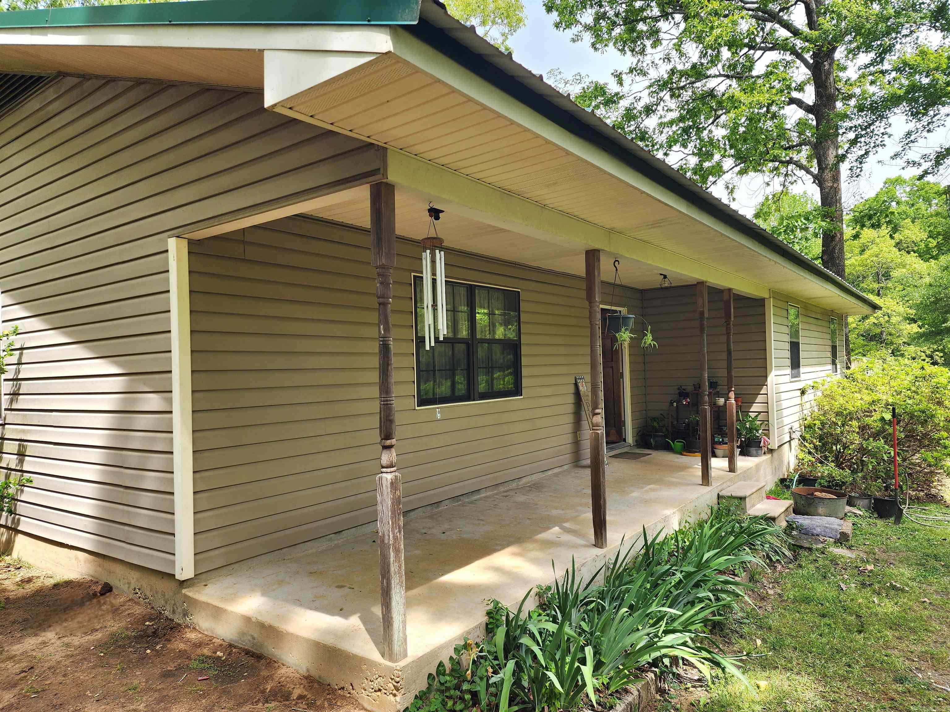 ARNIS GLOVER - Residential