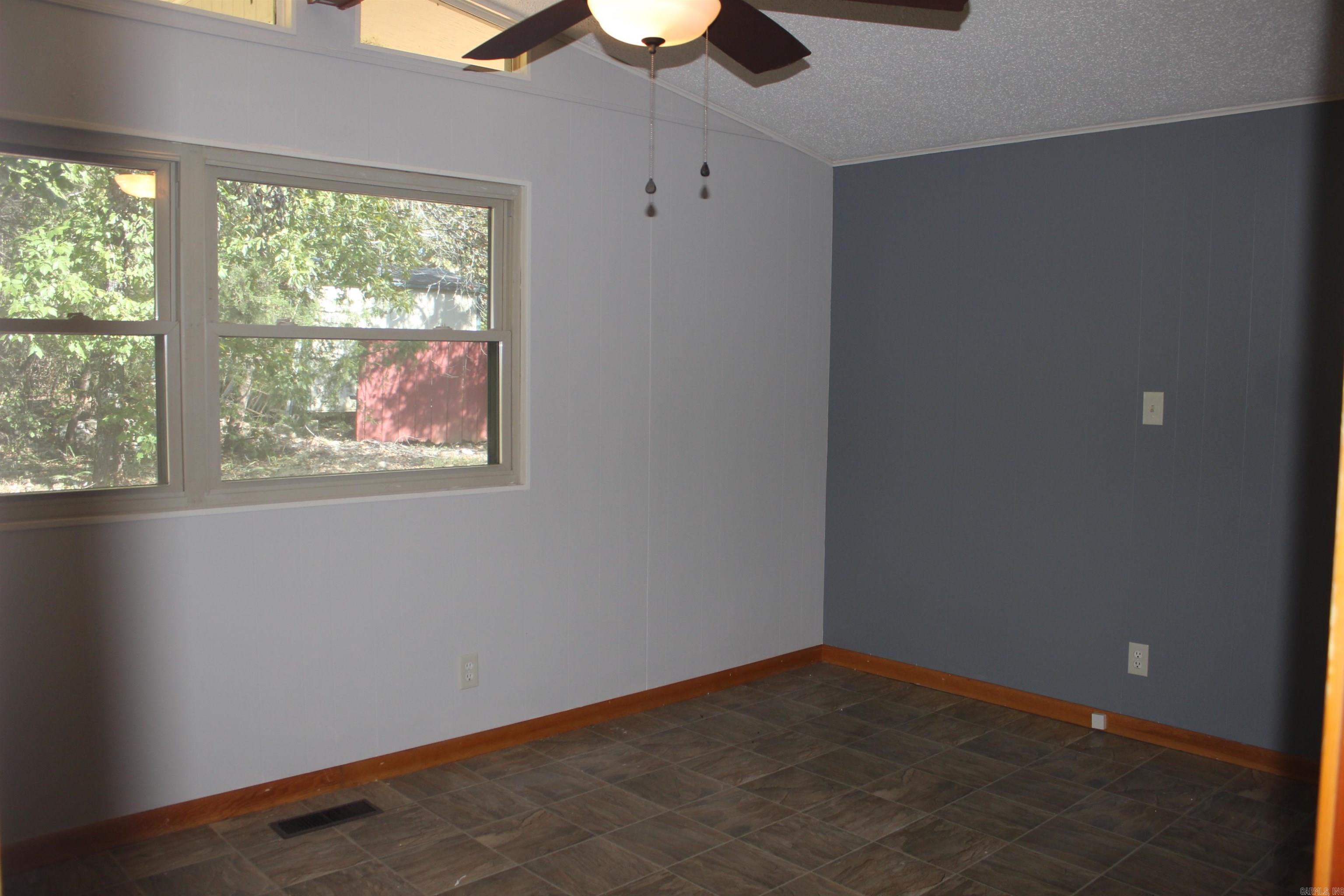 Chickasaw Second - Residential