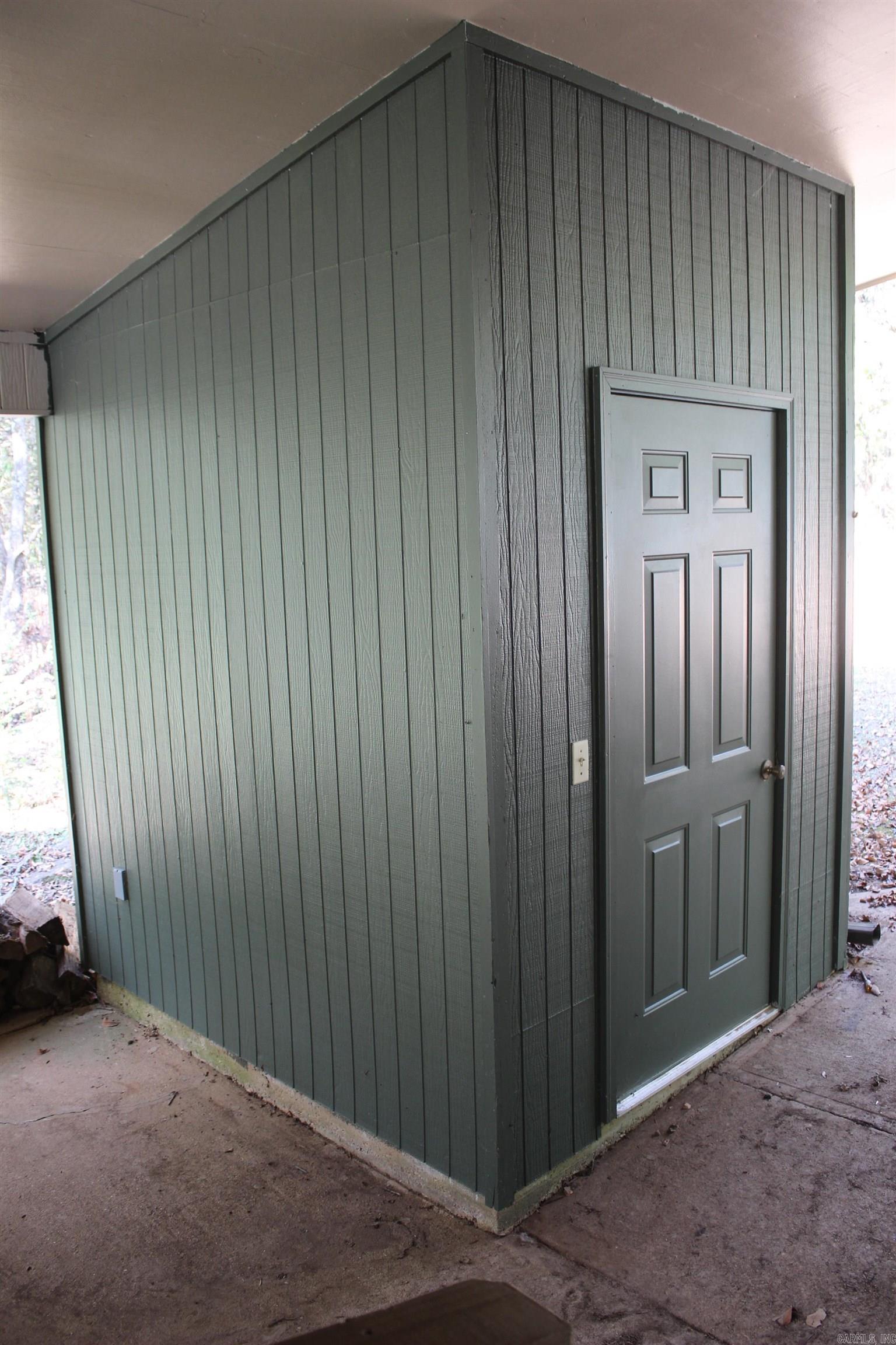 Chickasaw Second - Residential