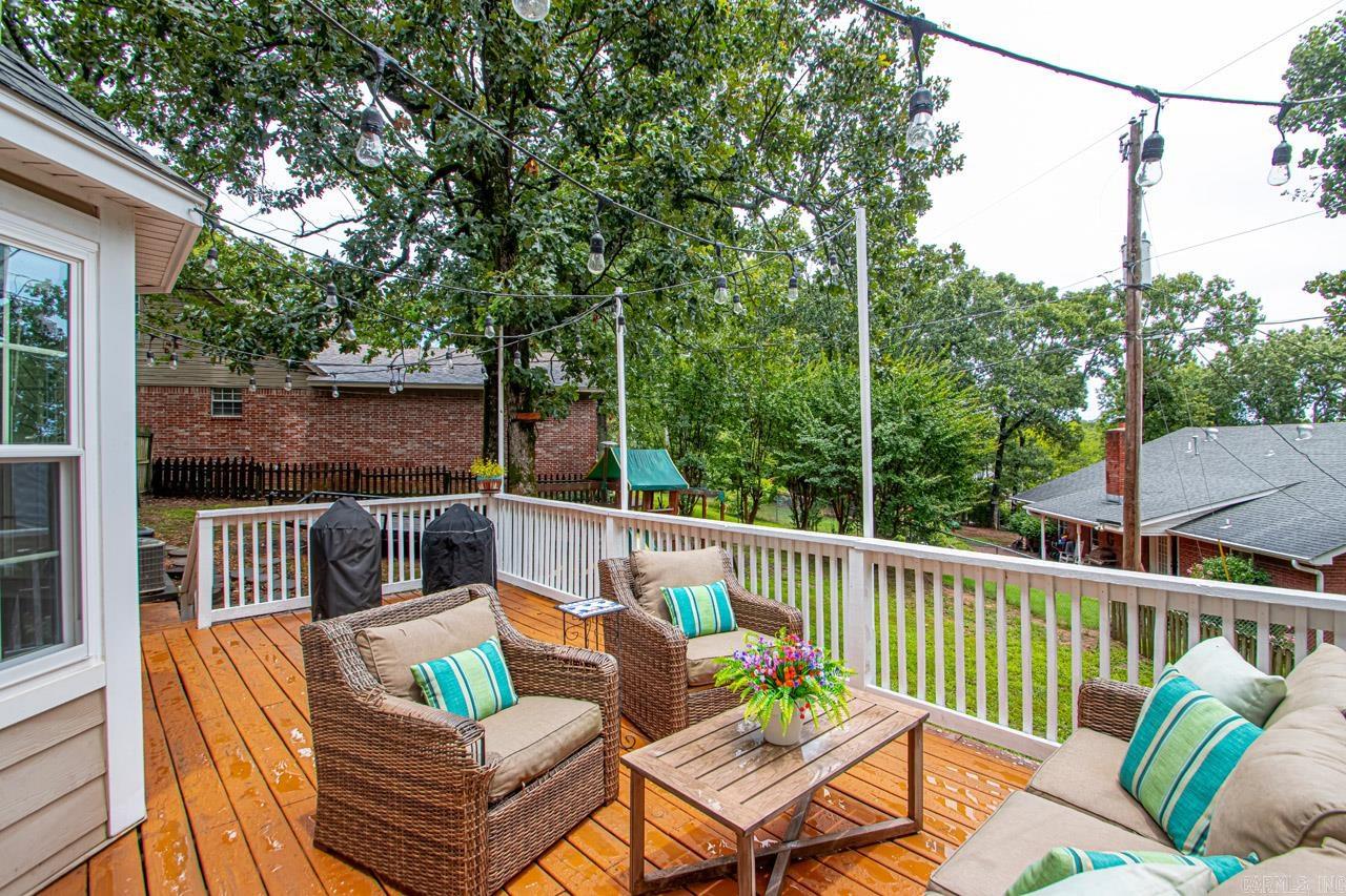 WINDSOR VALLEY ADDN - Residential