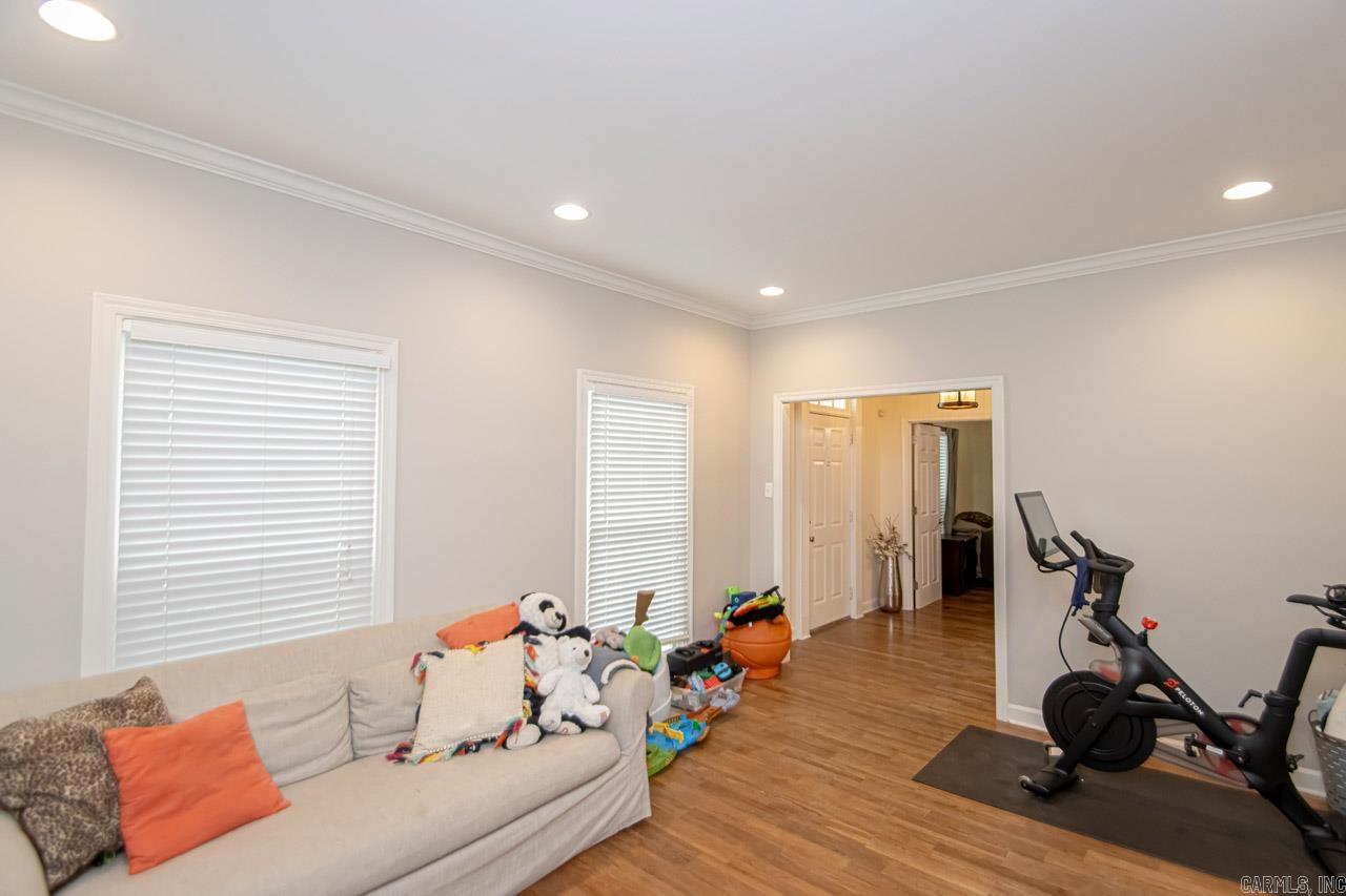 WINDSOR VALLEY ADDN - Residential