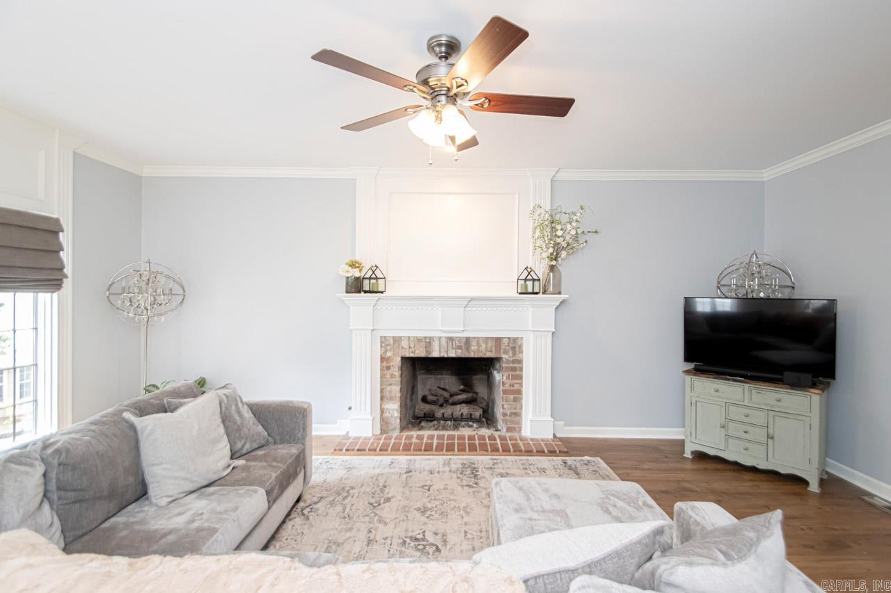 WINDSOR VALLEY ADDN - Residential